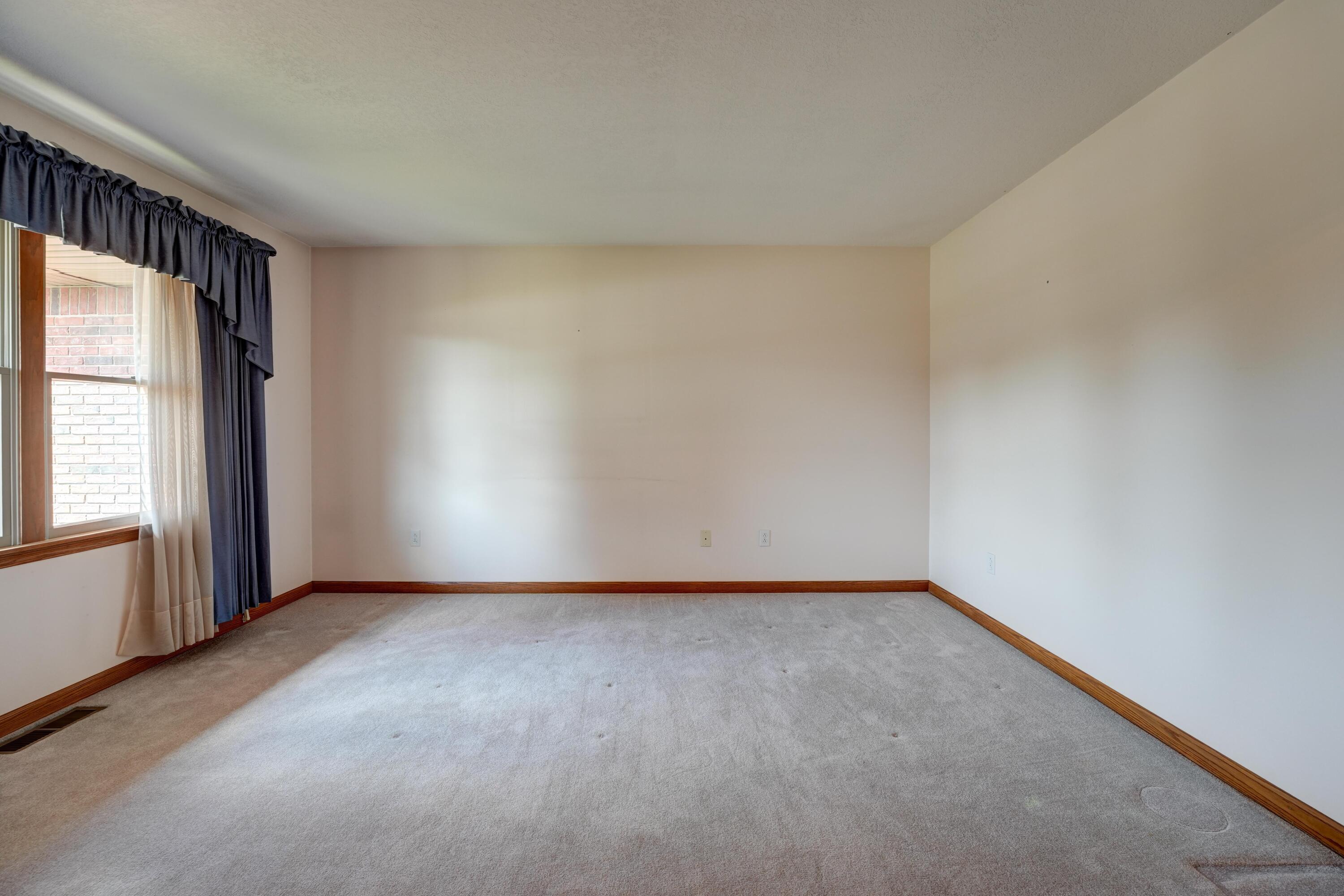 947 Brighton Drive, Greenville, Ohio 45331