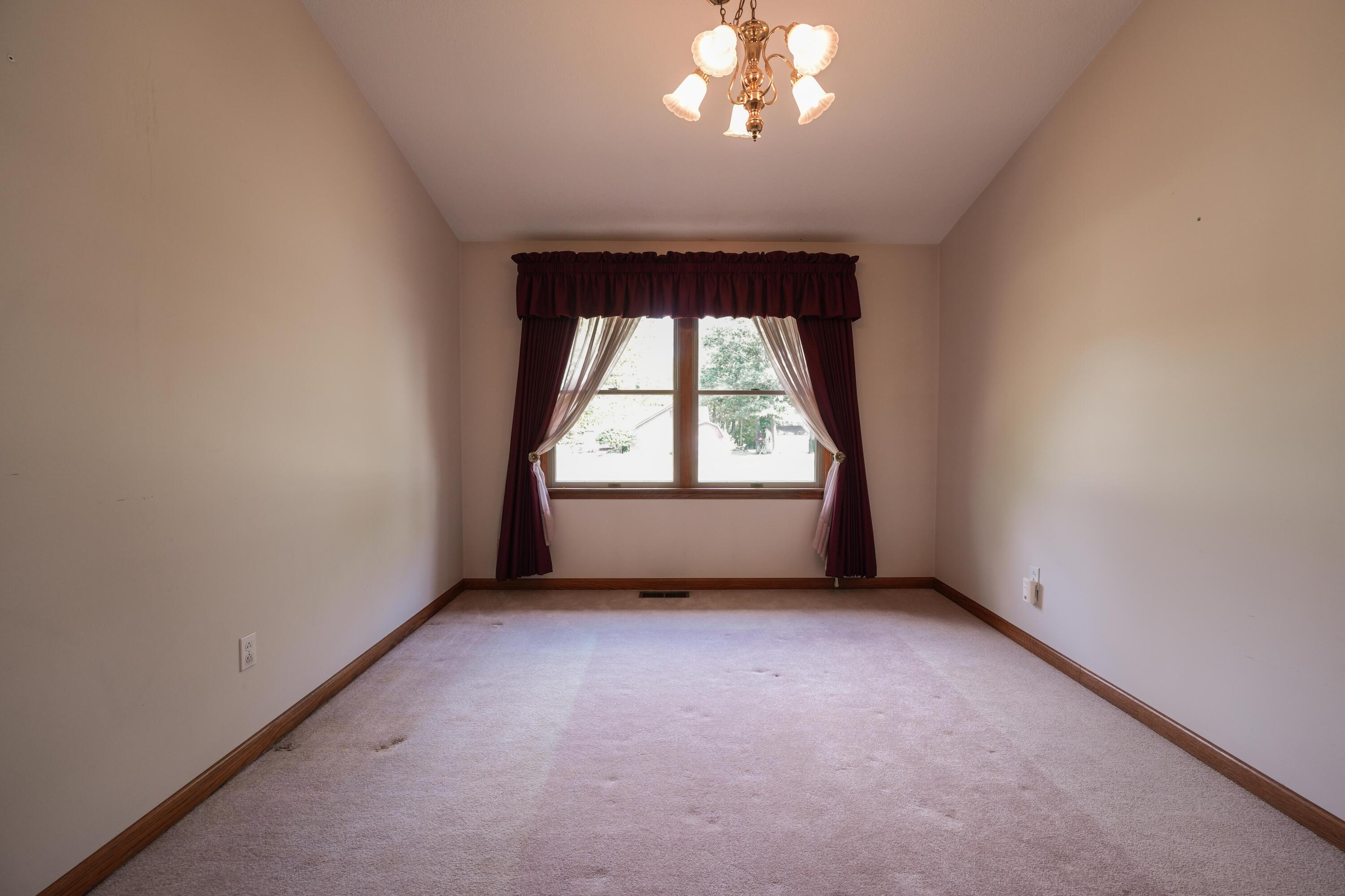947 Brighton Drive, Greenville, Ohio 45331