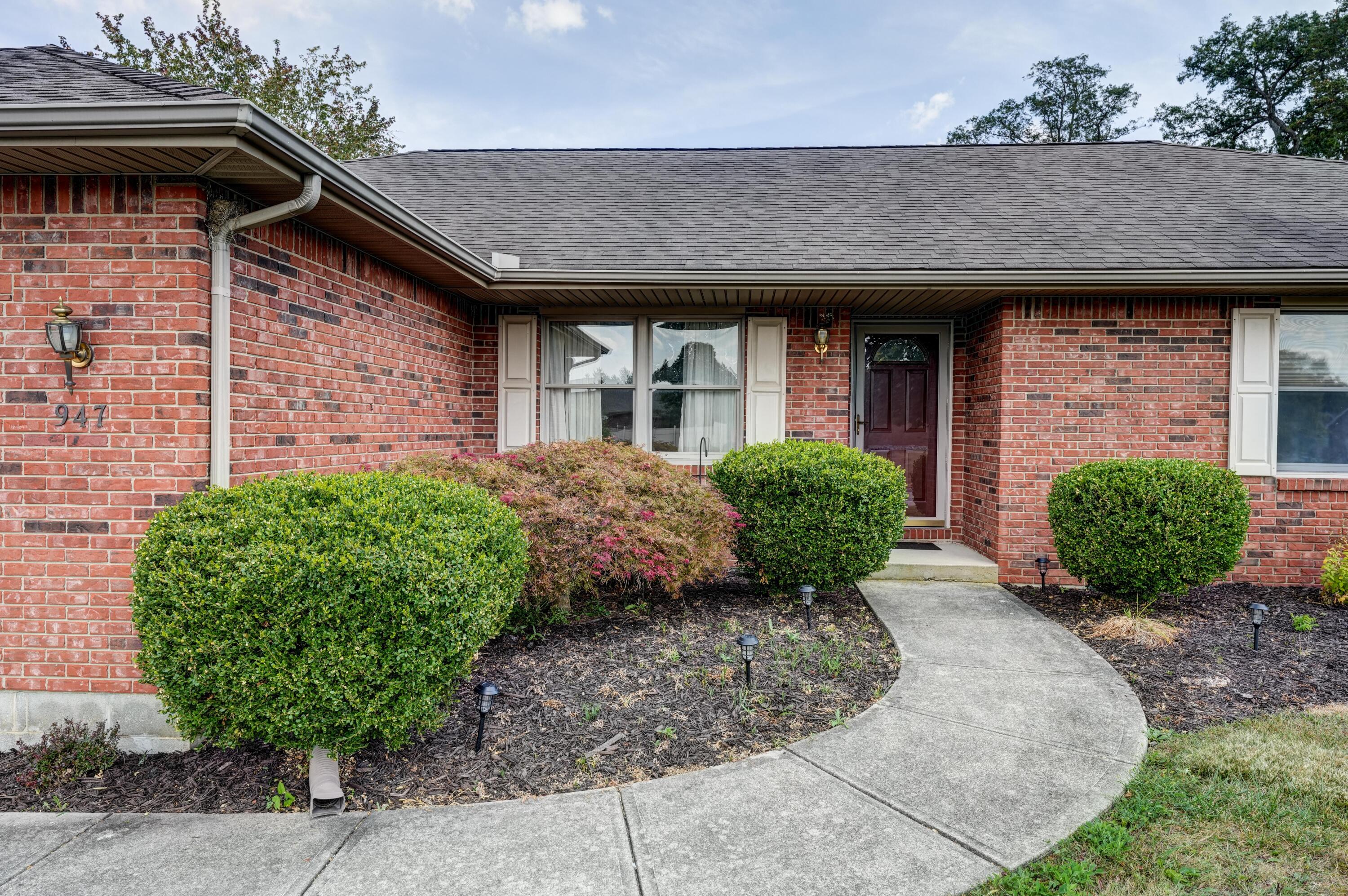 947 Brighton Drive, Greenville, Ohio 45331