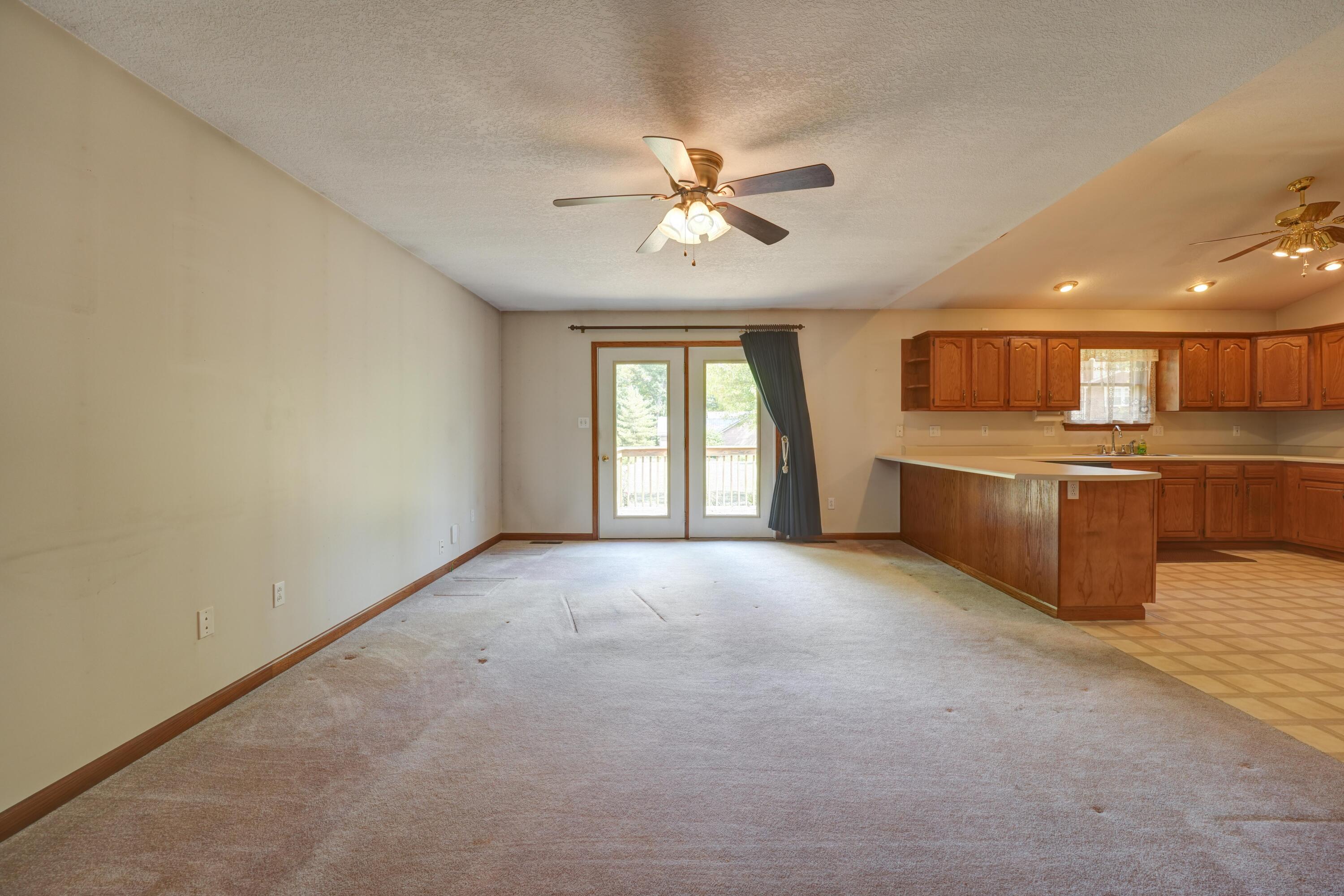 947 Brighton Drive, Greenville, Ohio 45331