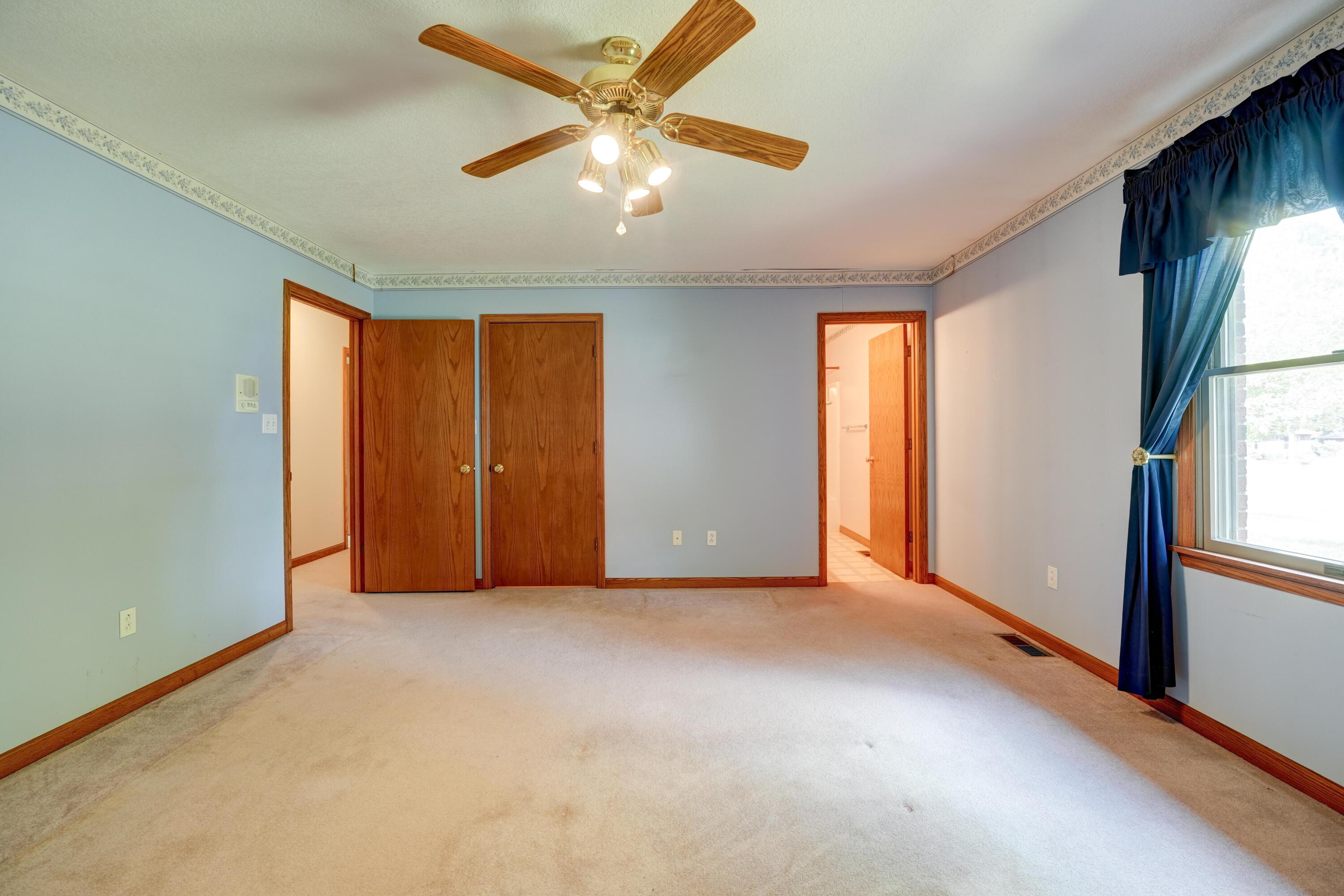 947 Brighton Drive, Greenville, Ohio 45331