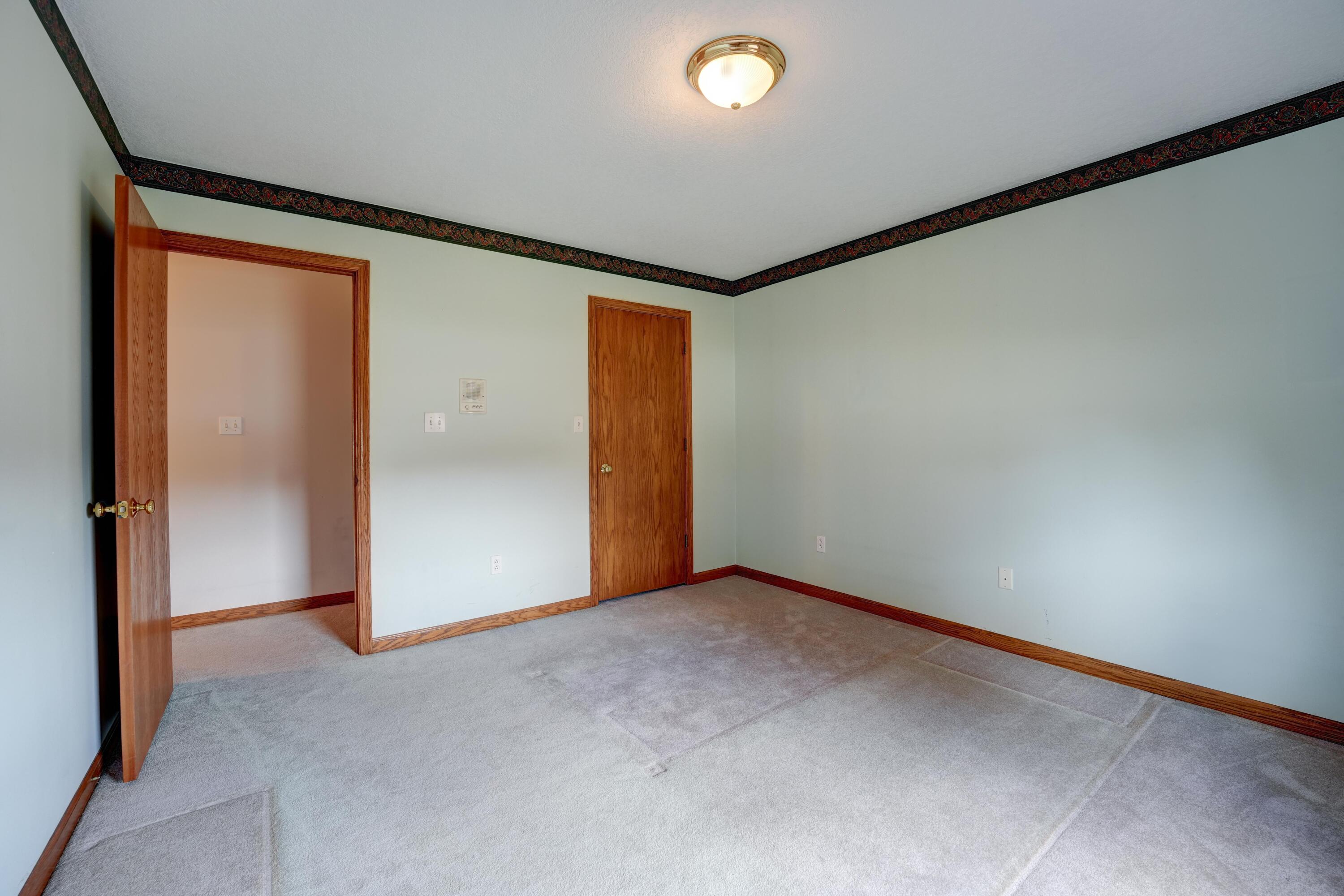 947 Brighton Drive, Greenville, Ohio 45331