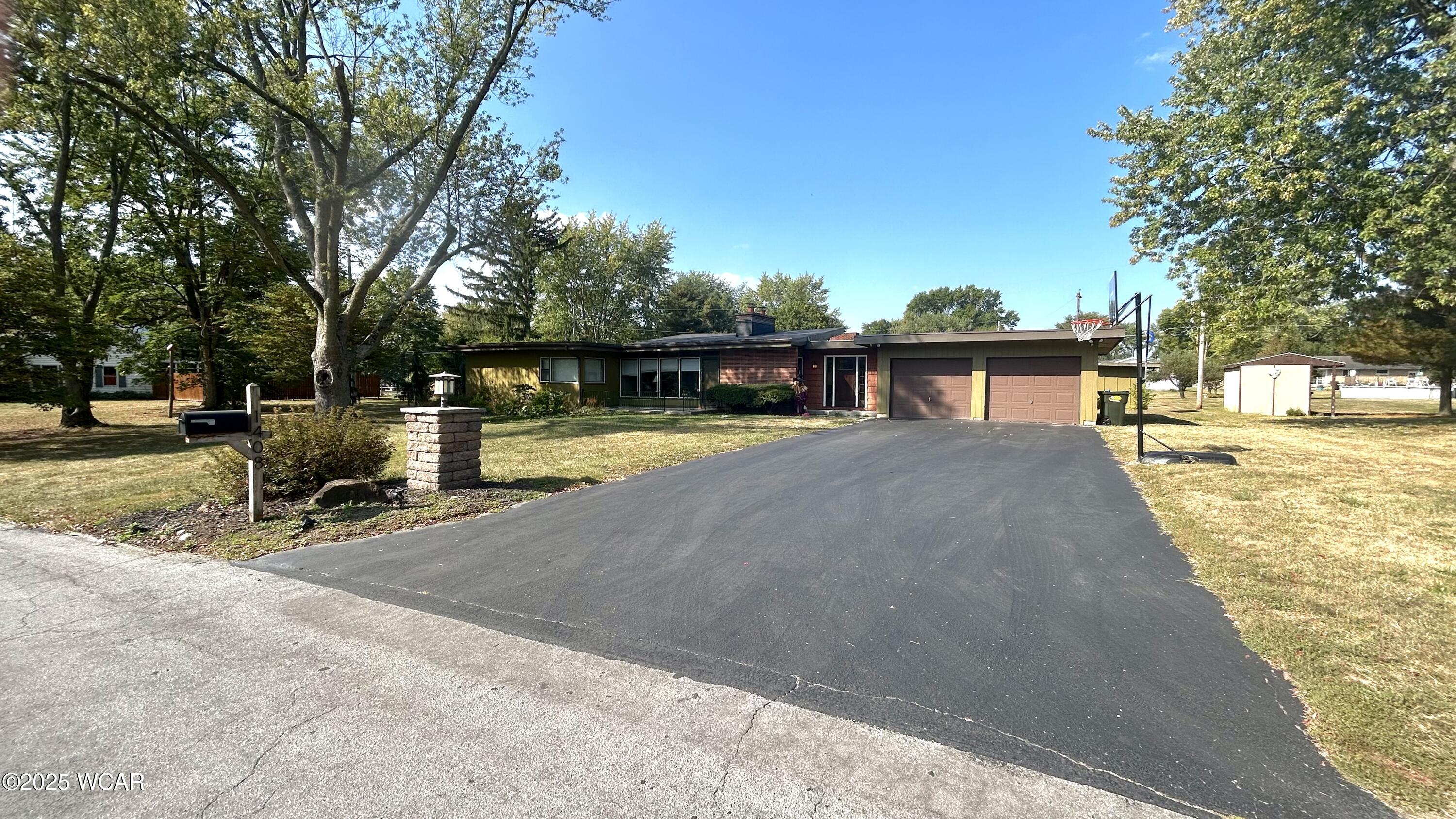 1408 Winghaven Drive, Lima, Ohio