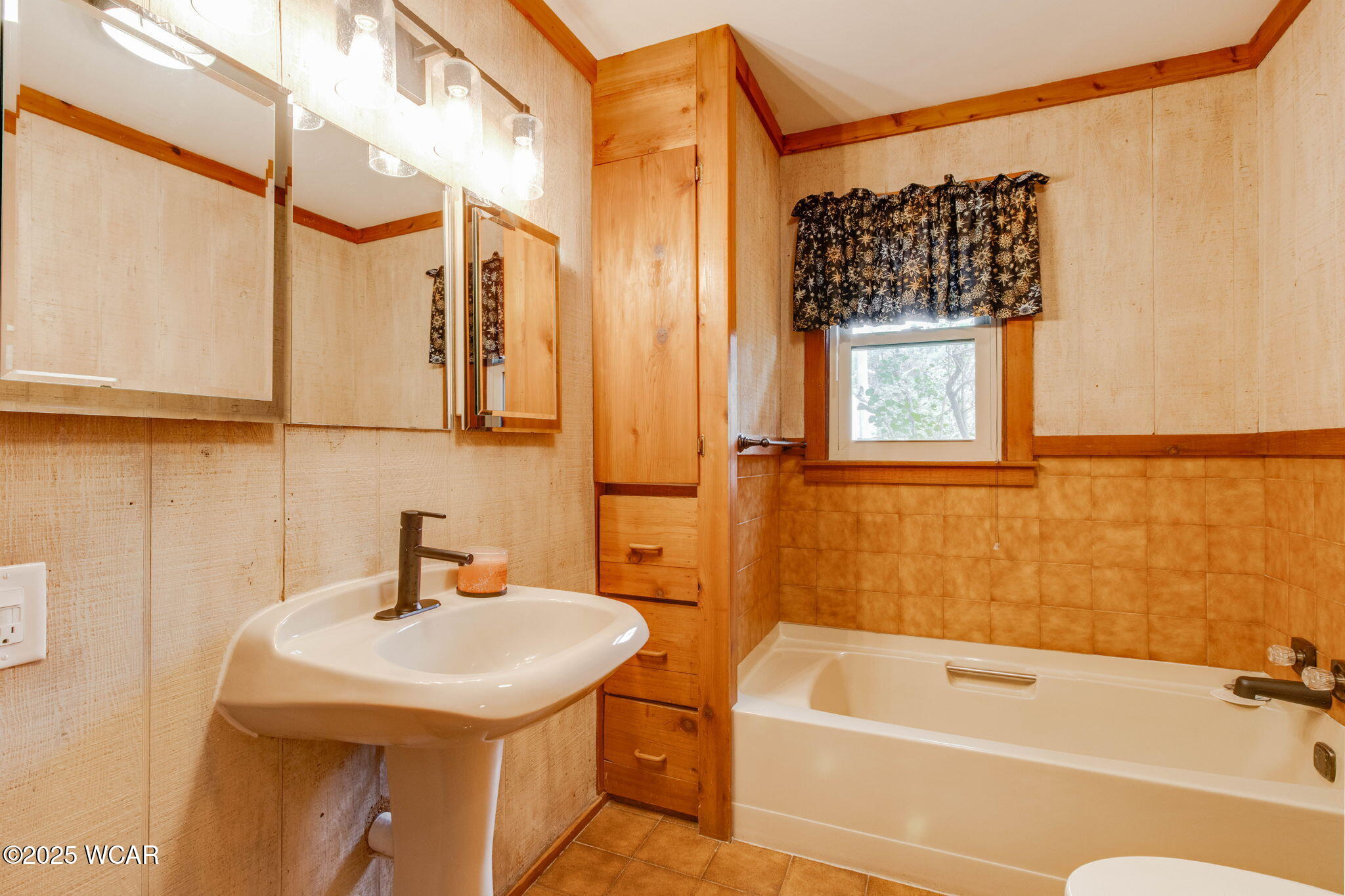 1408 Winghaven Drive, Lima, Ohio