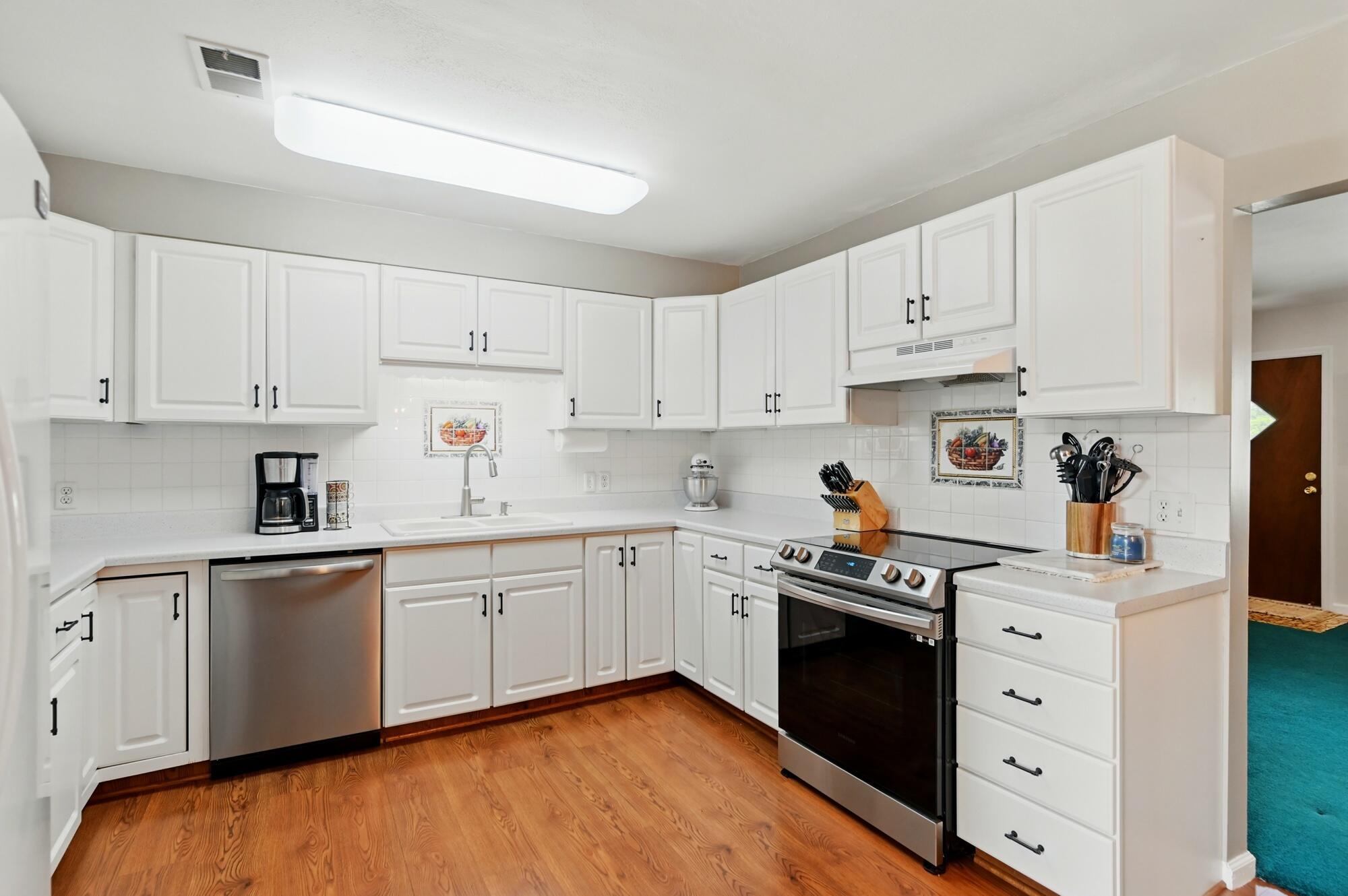 1129 Bluelick Road, Lima, Ohio 45801