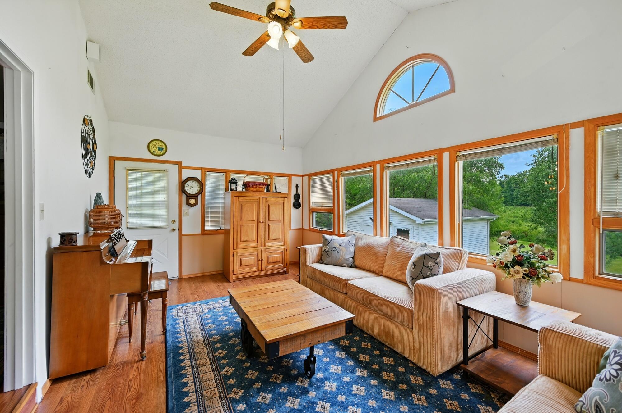 1129 Bluelick Road, Lima, Ohio 45801