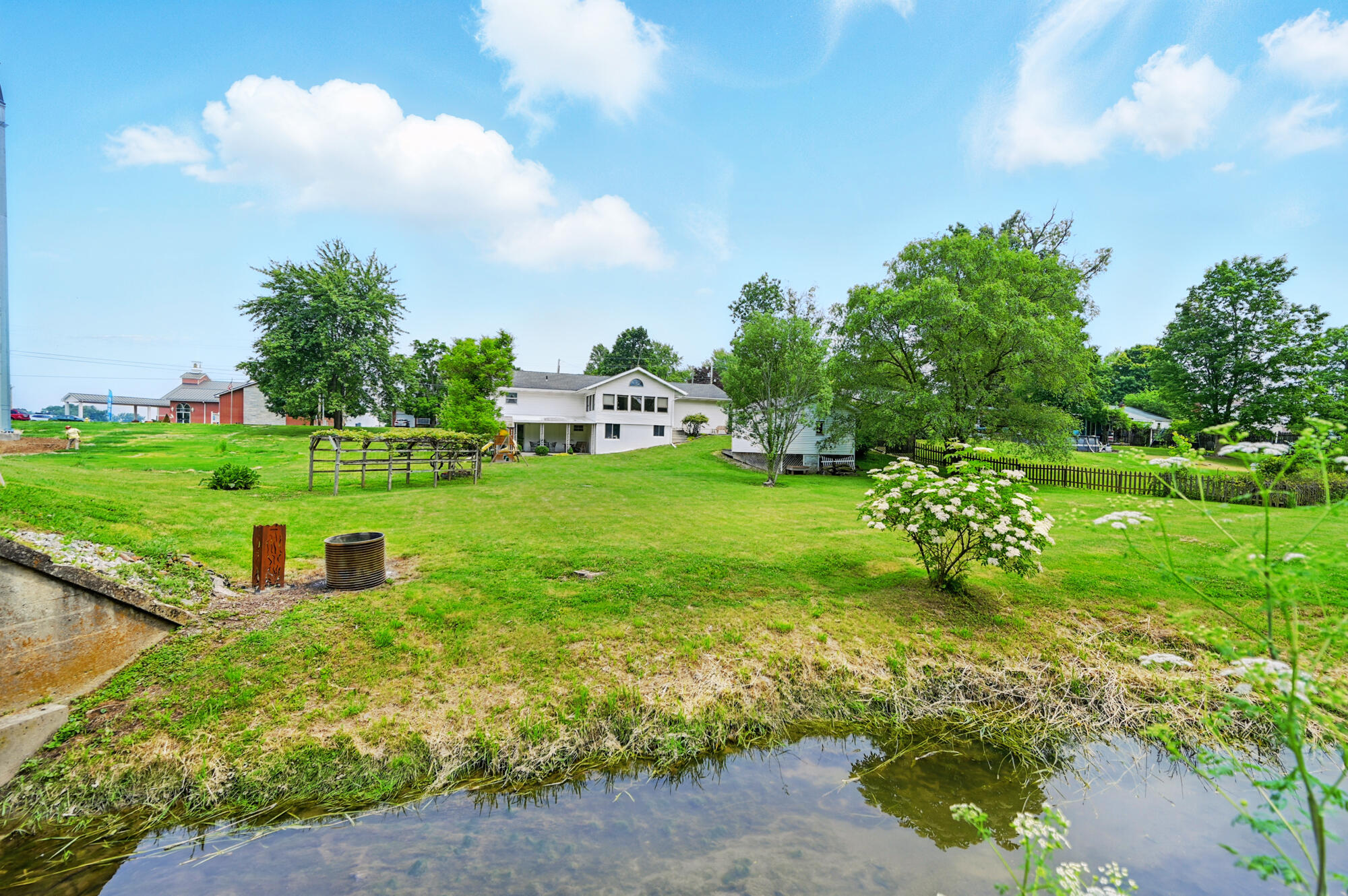 1129 Bluelick Road, Lima, Ohio 45801