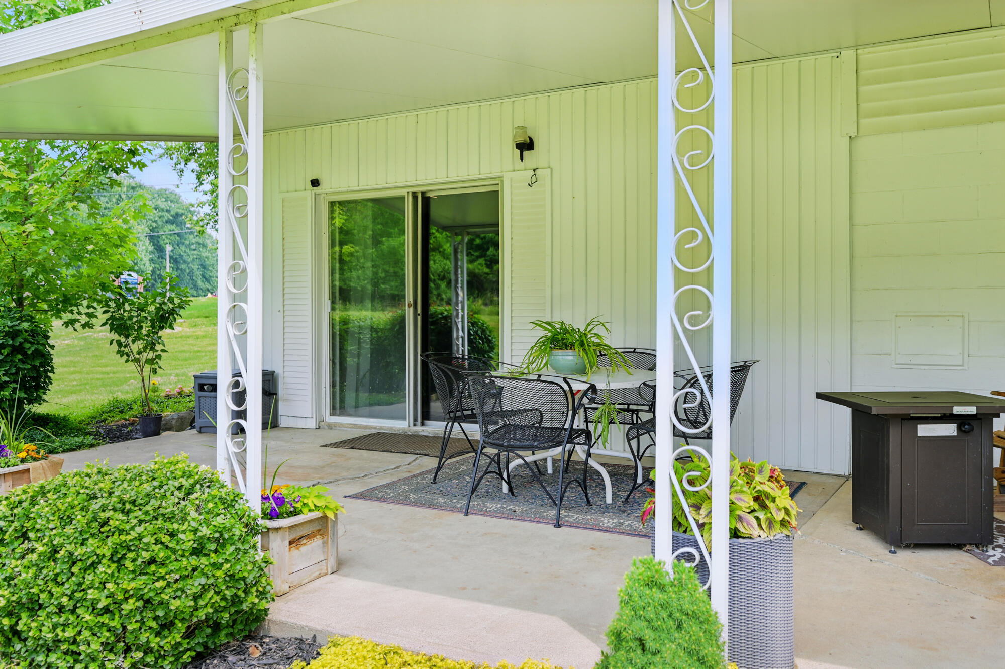 1129 Bluelick Road, Lima, Ohio 45801