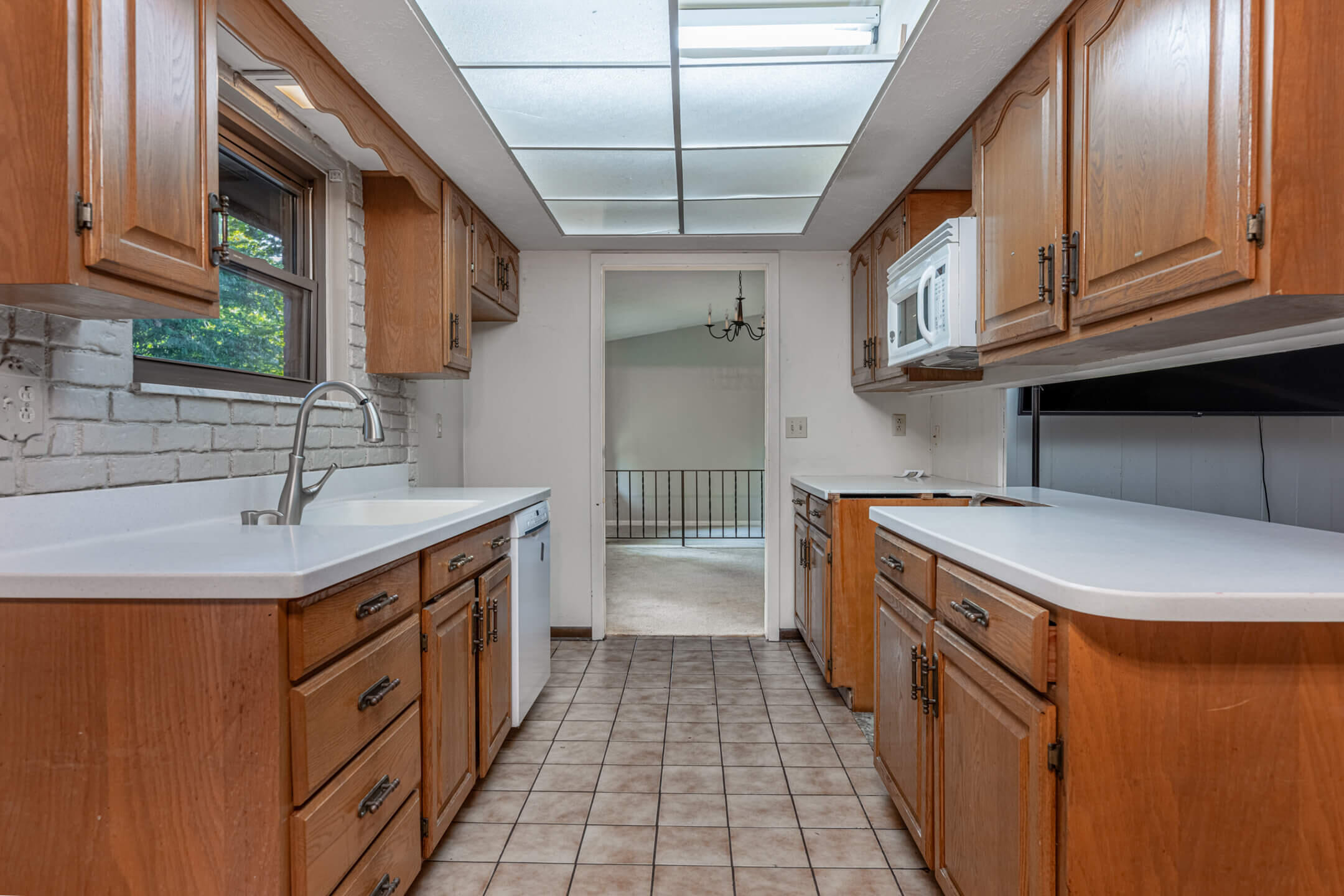 2006 Washington Creek Lane, Dayton, Ohio 45458