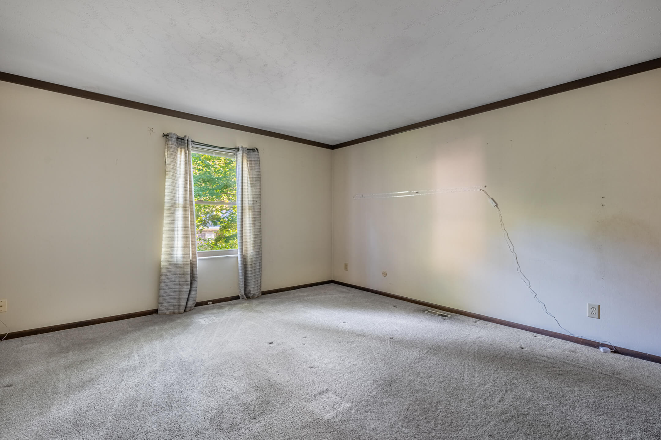 2006 Washington Creek Lane, Dayton, Ohio 45458