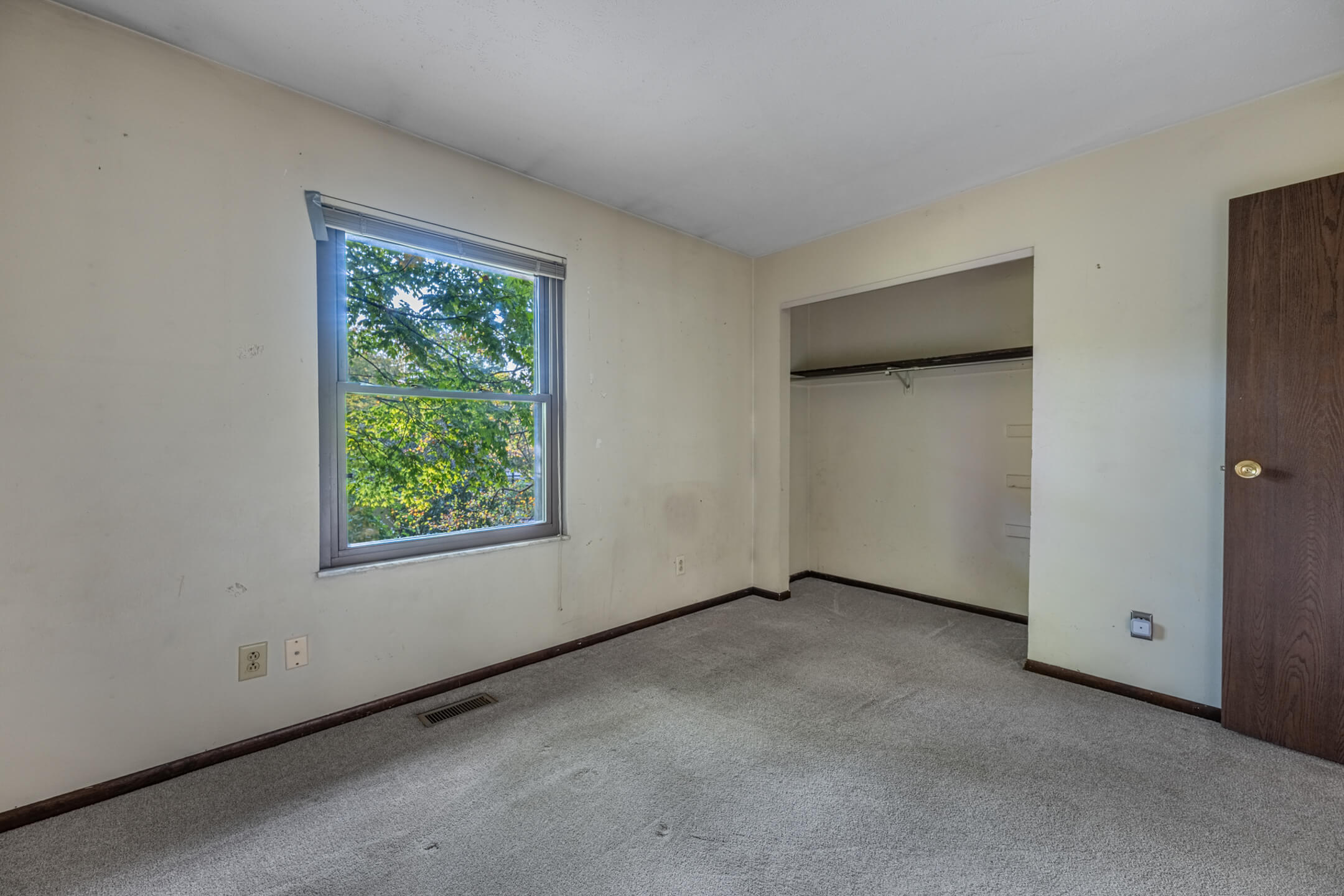 2006 Washington Creek Lane, Dayton, Ohio 45458