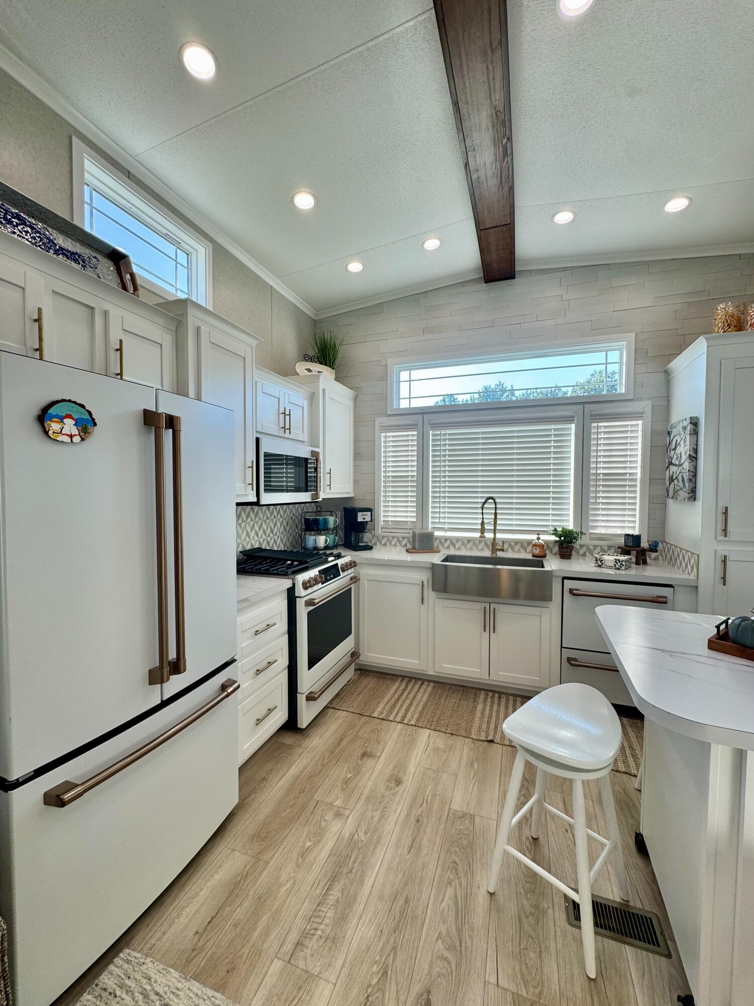 11377 Township Road 266, Lakeview, Ohio 43331