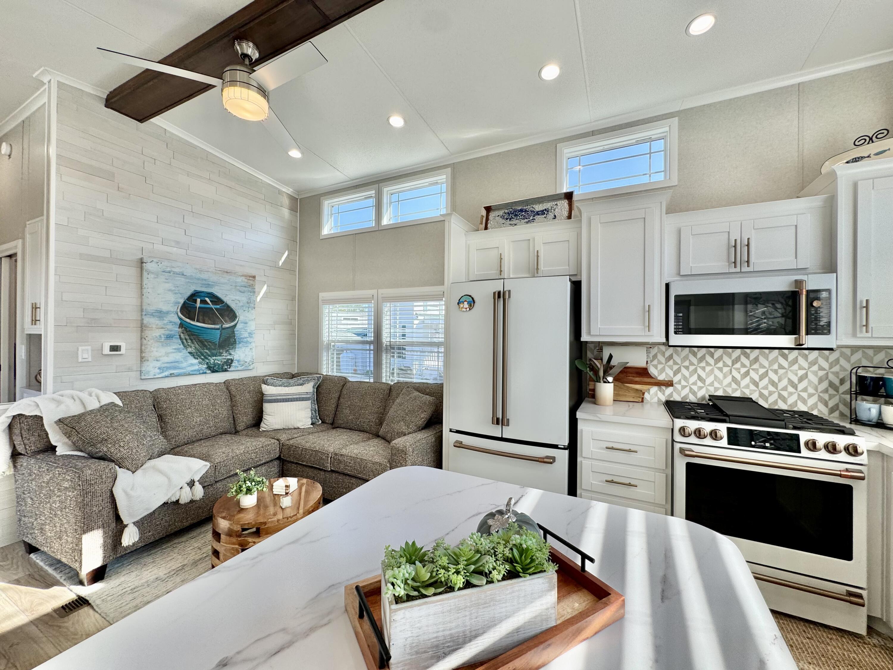 11377 Township Road 266, Lakeview, Ohio 43331