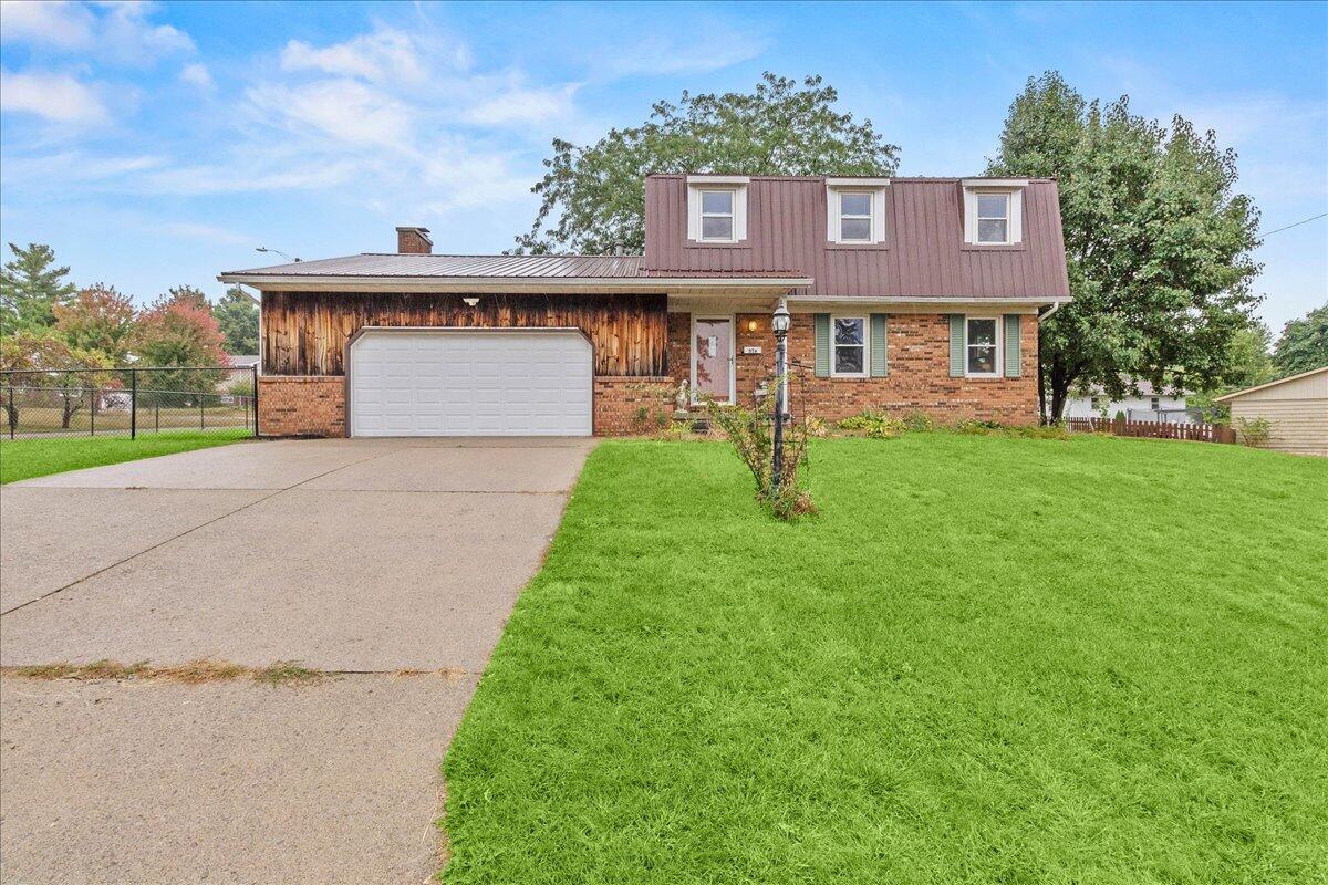 516 Hilltop Drive, Bellefontaine, Ohio 43311