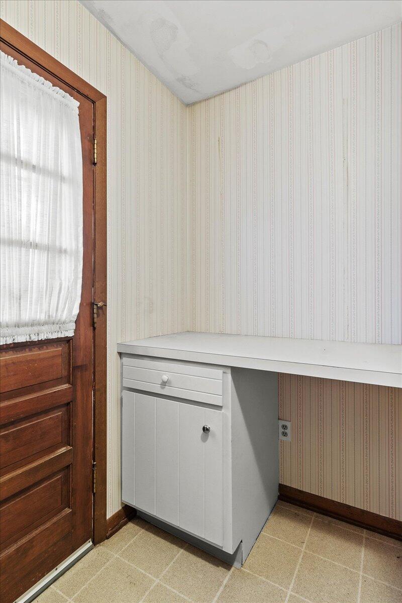 516 Hilltop Drive, Bellefontaine, Ohio 43311