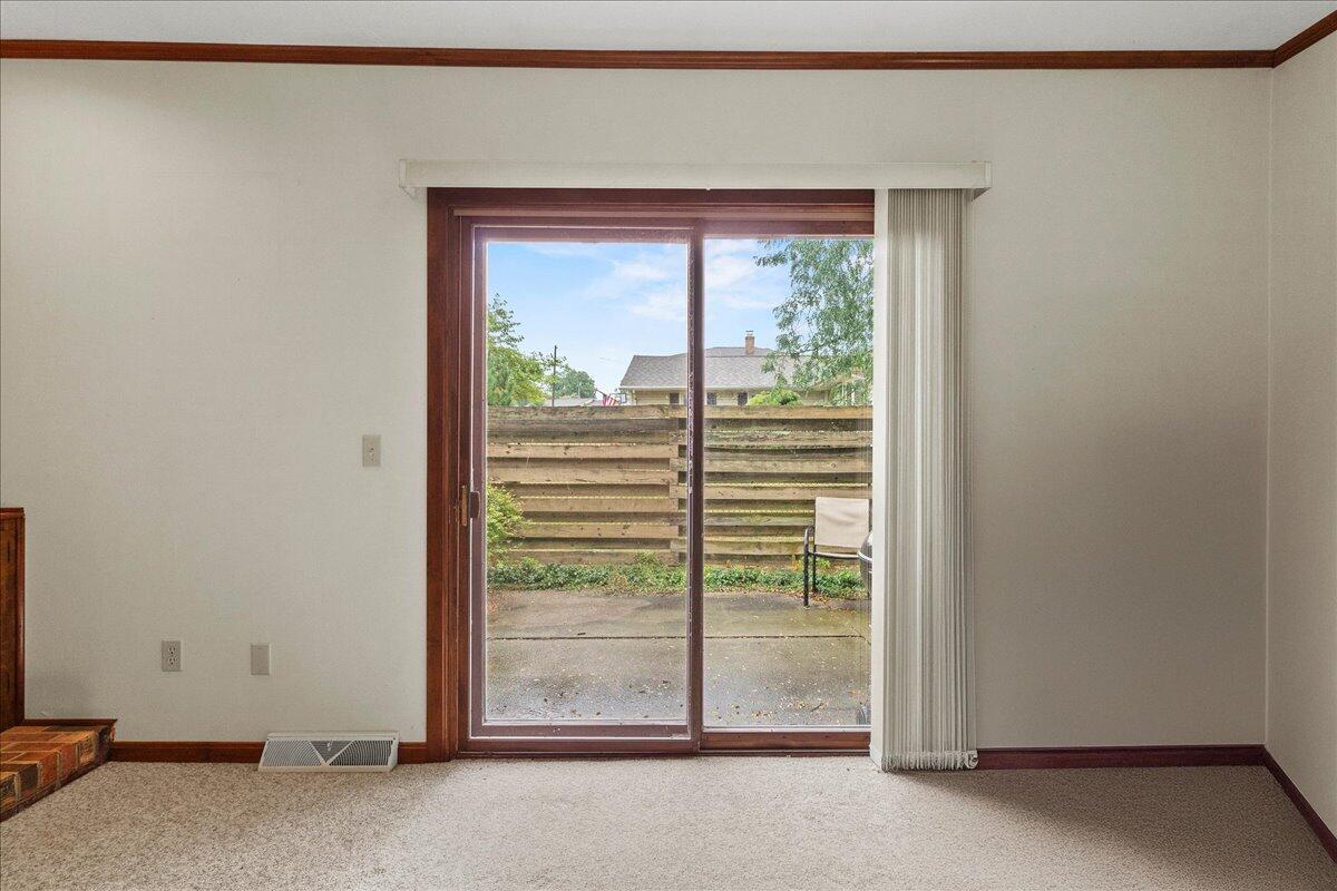 516 Hilltop Drive, Bellefontaine, Ohio 43311