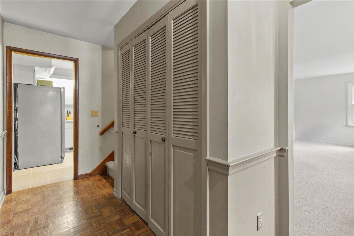 516 Hilltop Drive, Bellefontaine, Ohio 43311