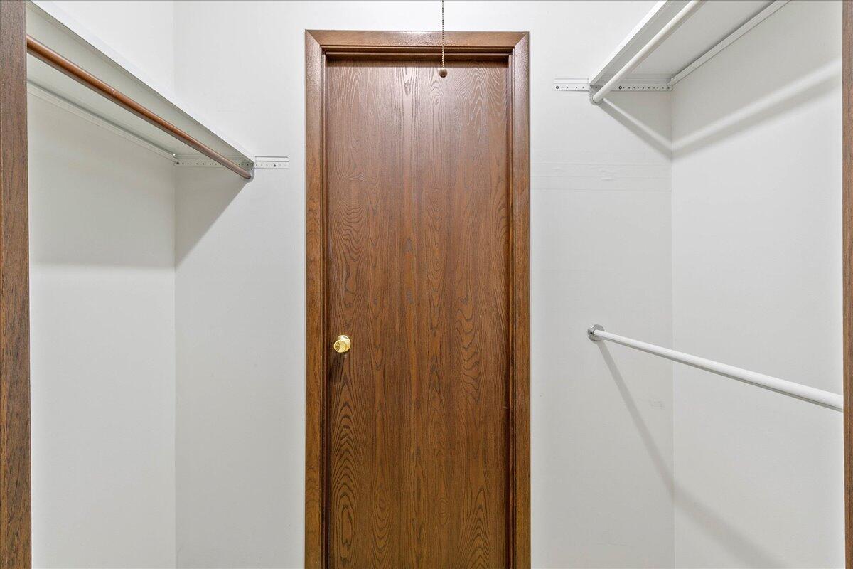 2137 Manhattan Boulevard, Springfield, Ohio 45504