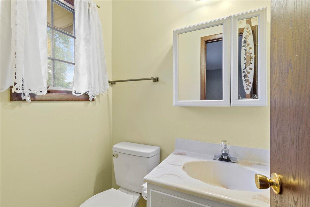 2137 Manhattan Boulevard, Springfield, Ohio 45504