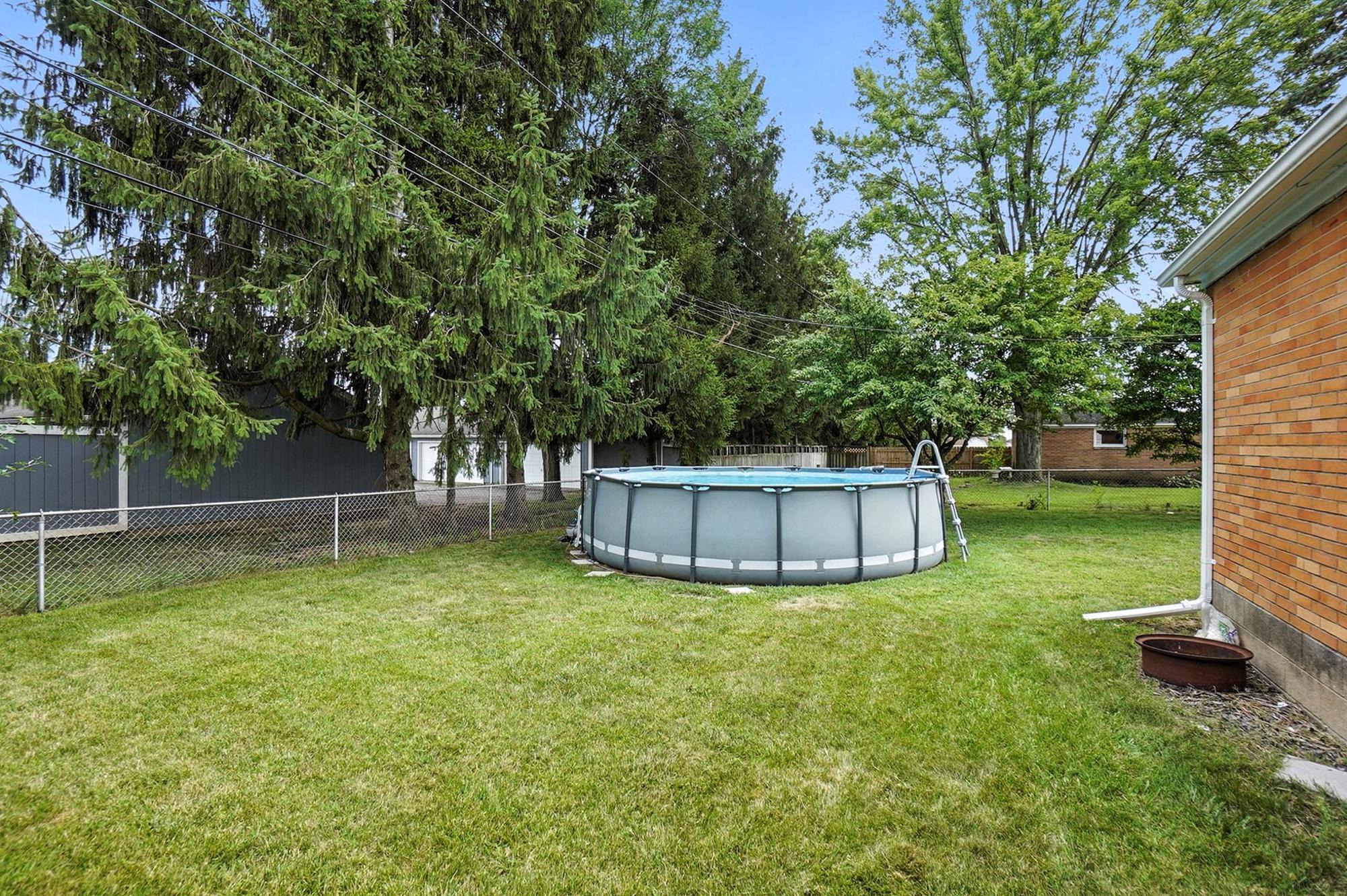 4622 Ridgewood Road, Springfield, Ohio 45503