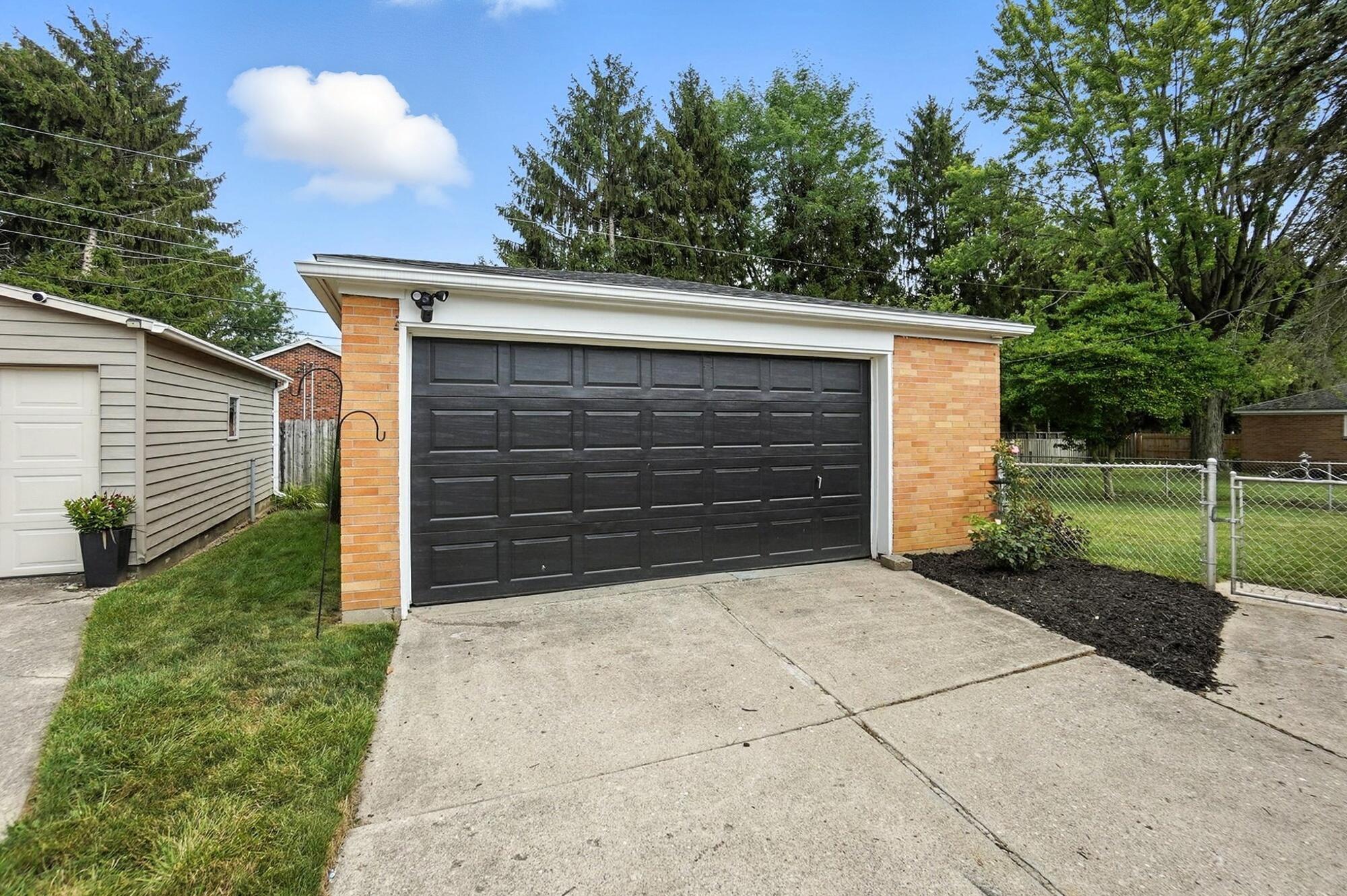 4622 Ridgewood Road, Springfield, Ohio 45503