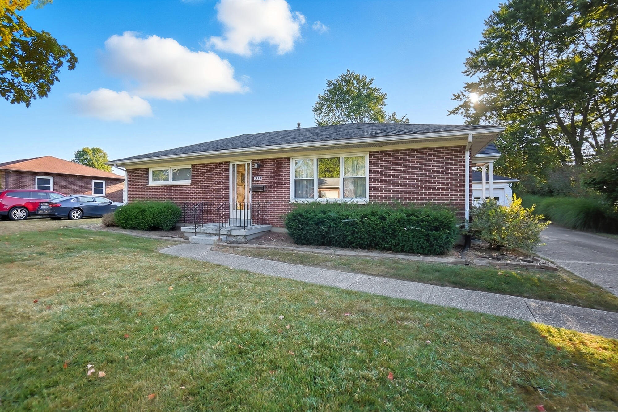 2524 Home Orchard Drive, Springfield, Ohio 45503