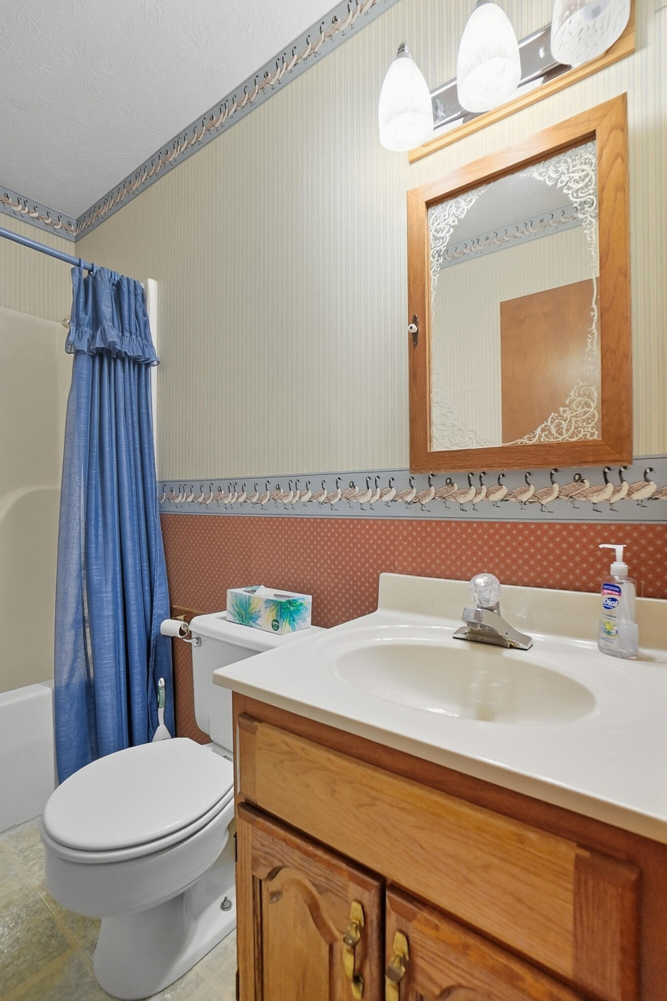 2524 Home Orchard Drive, Springfield, Ohio 45503