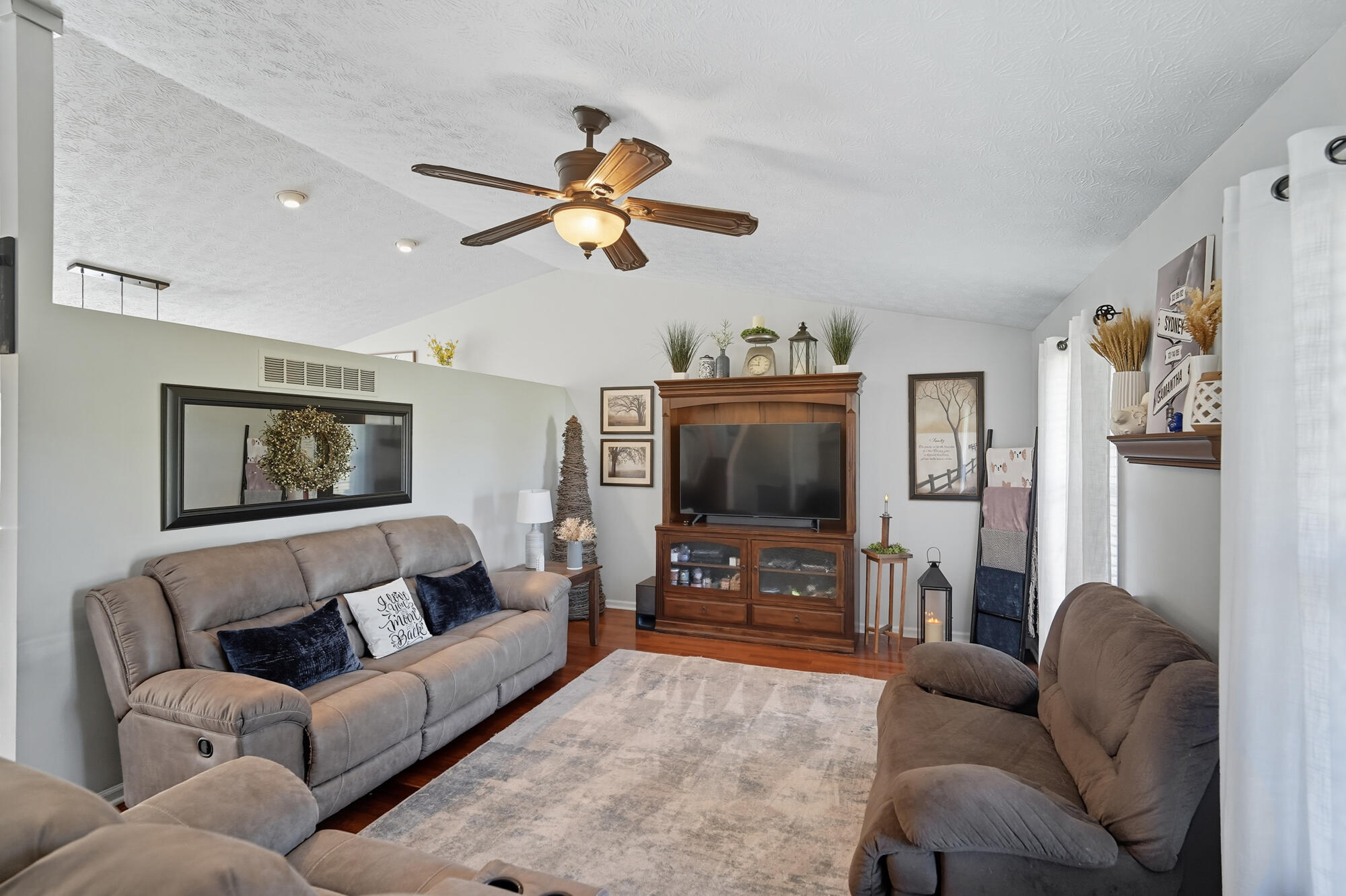 2558 Stoney Creek Street, Springfield, Ohio 45504