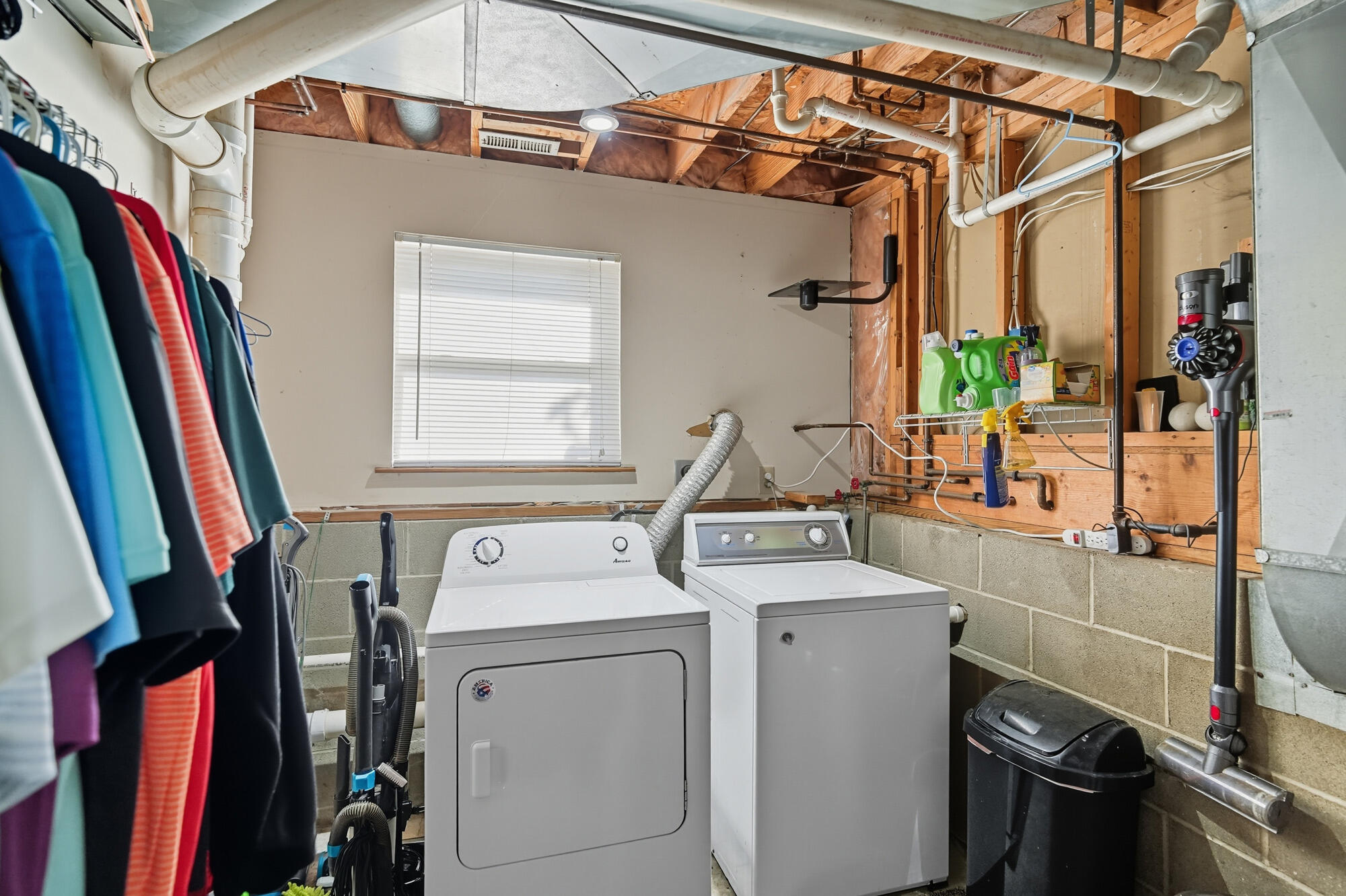 2558 Stoney Creek Street, Springfield, Ohio 45504