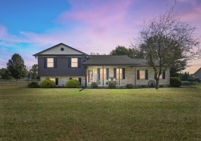 2558 Stoney Creek Street, Springfield, Ohio 45504, 3 Bedrooms Bedrooms, ,2 BathroomsBathrooms,Residential,For Sale,Stoney Creek,1041490