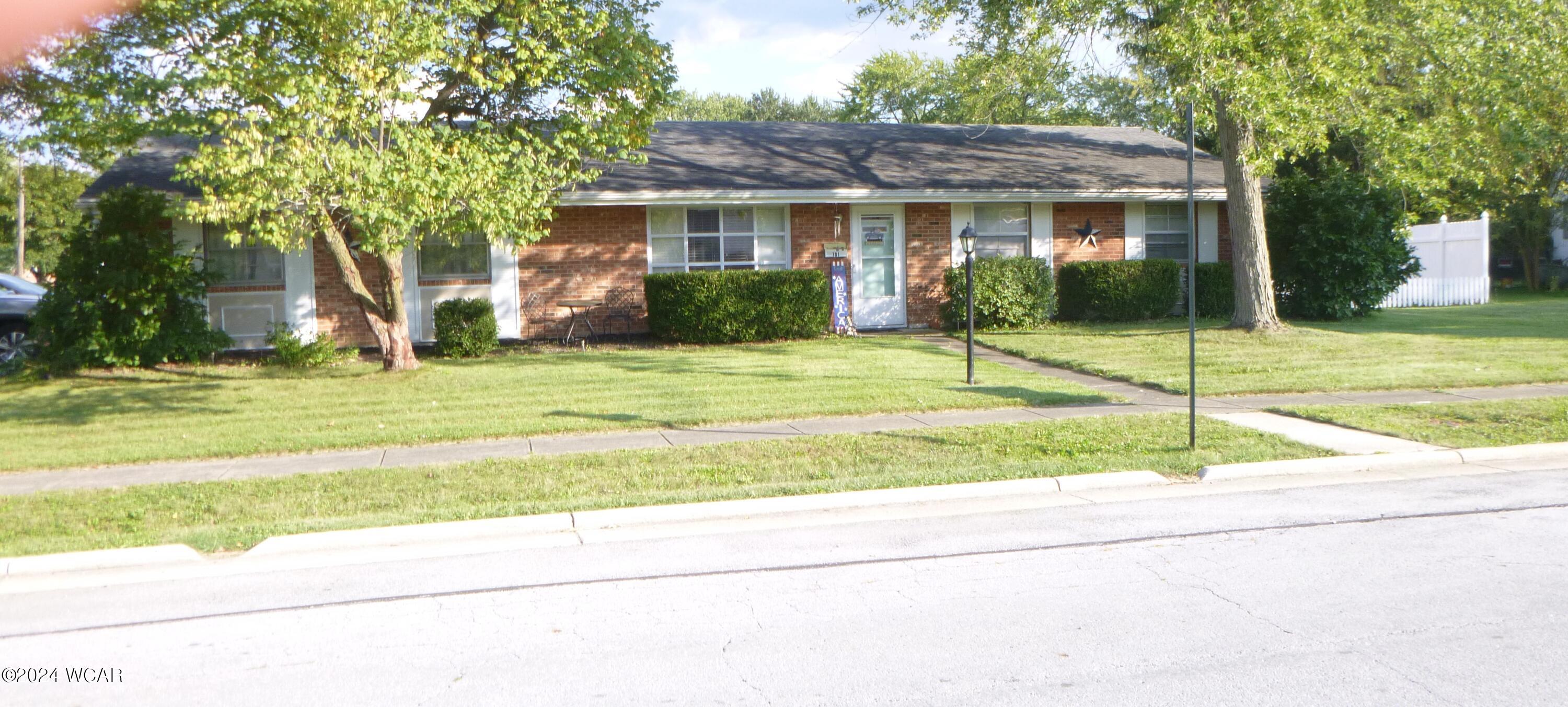 701 MEADOWBROOK DR., Lima, Ohio