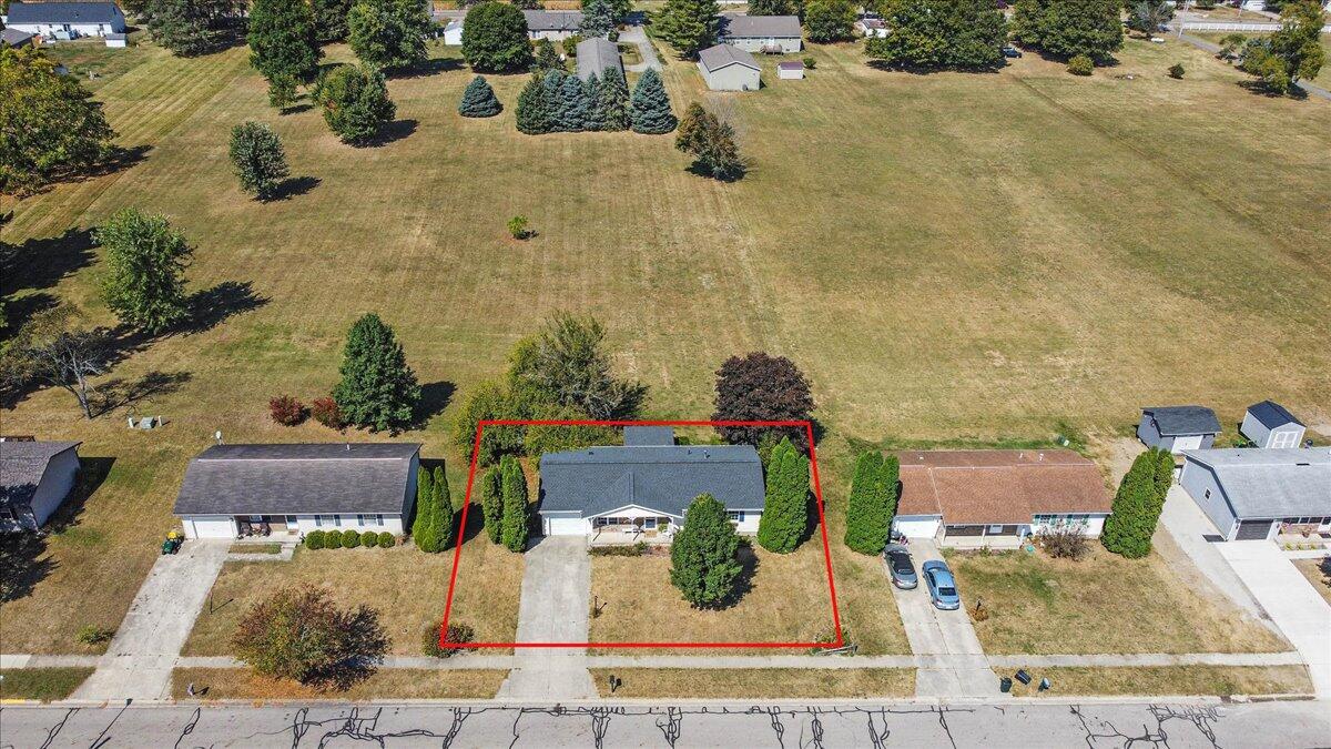28 Lloyd Drive, North Lewisburg, Ohio 43060