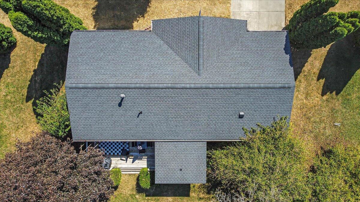 28 Lloyd Drive, North Lewisburg, Ohio 43060