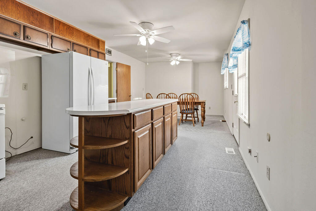 806 Candlewood Boulevard, Piqua, Ohio 45356