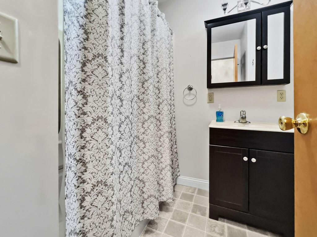 806 Candlewood Boulevard, Piqua, Ohio 45356