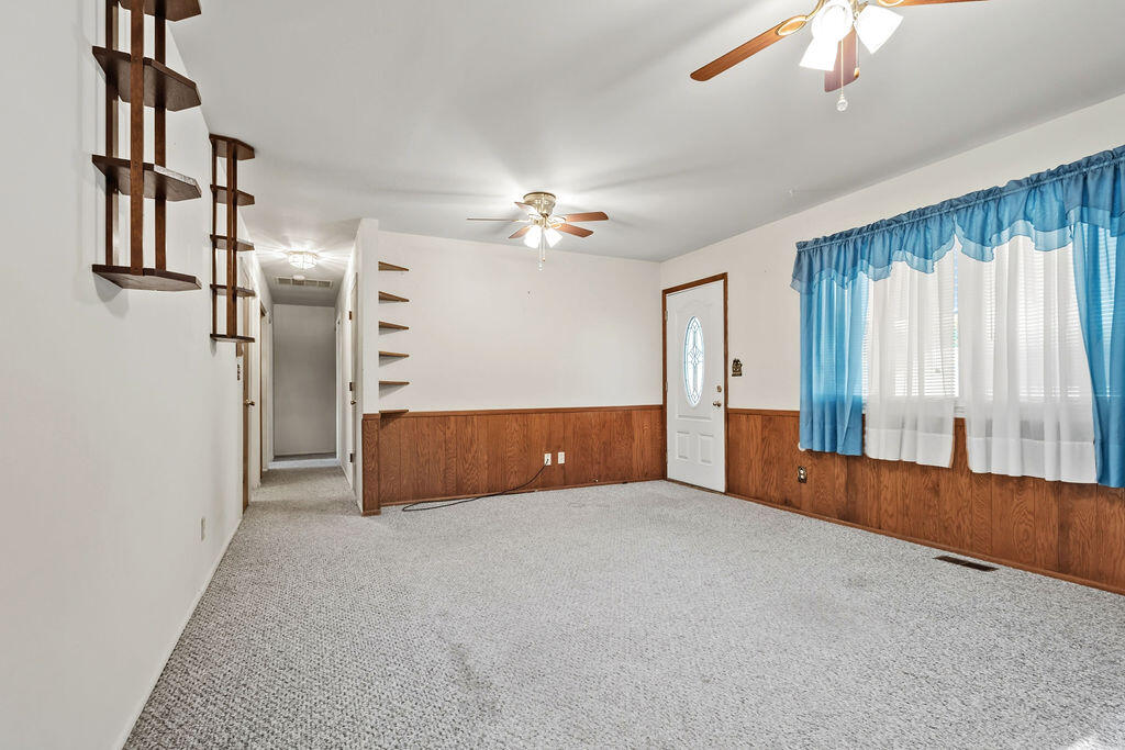 806 Candlewood Boulevard, Piqua, Ohio 45356