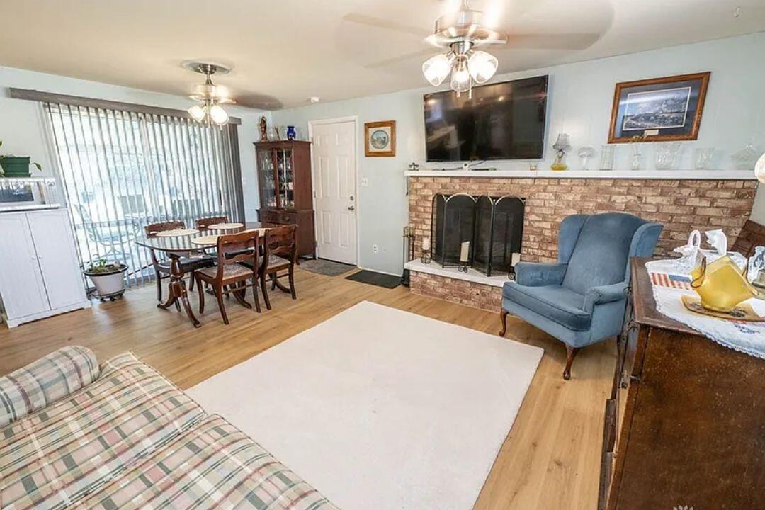 3154 Sherwood Park Drive, Springfield, Ohio 45505