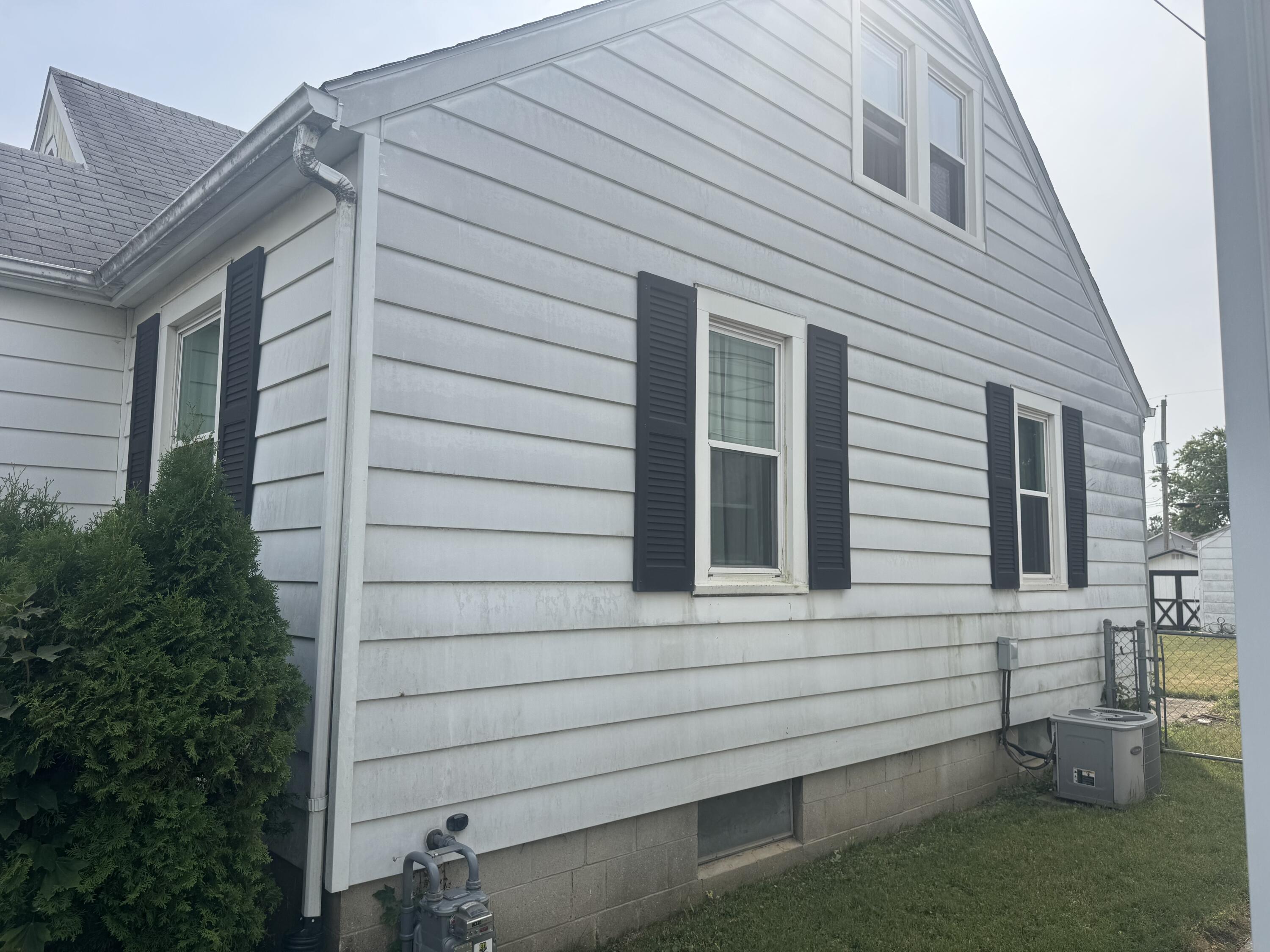 1915 Kenwood Avenue, Springfield, Ohio 45505