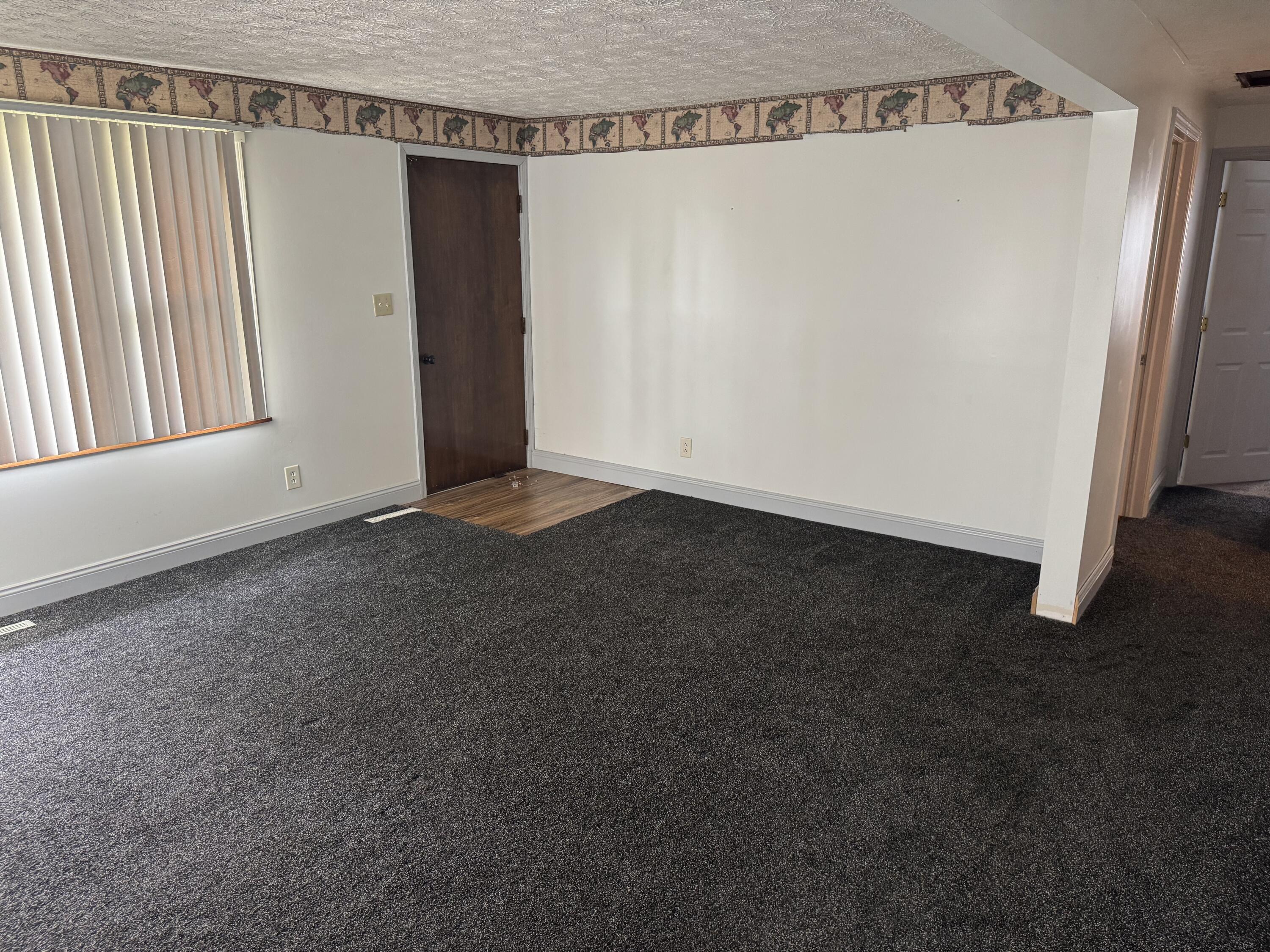 528 Geron Drive, Springfield, Ohio 45505