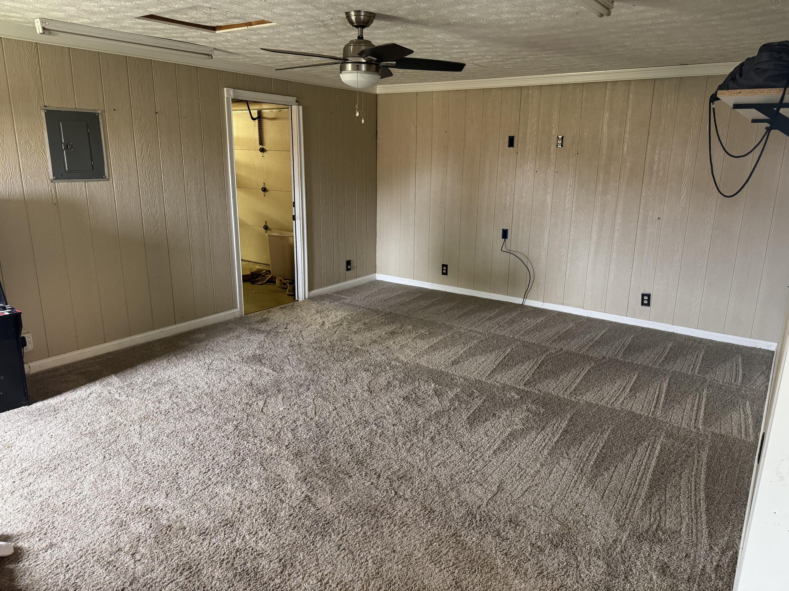 528 Geron Drive, Springfield, Ohio 45505