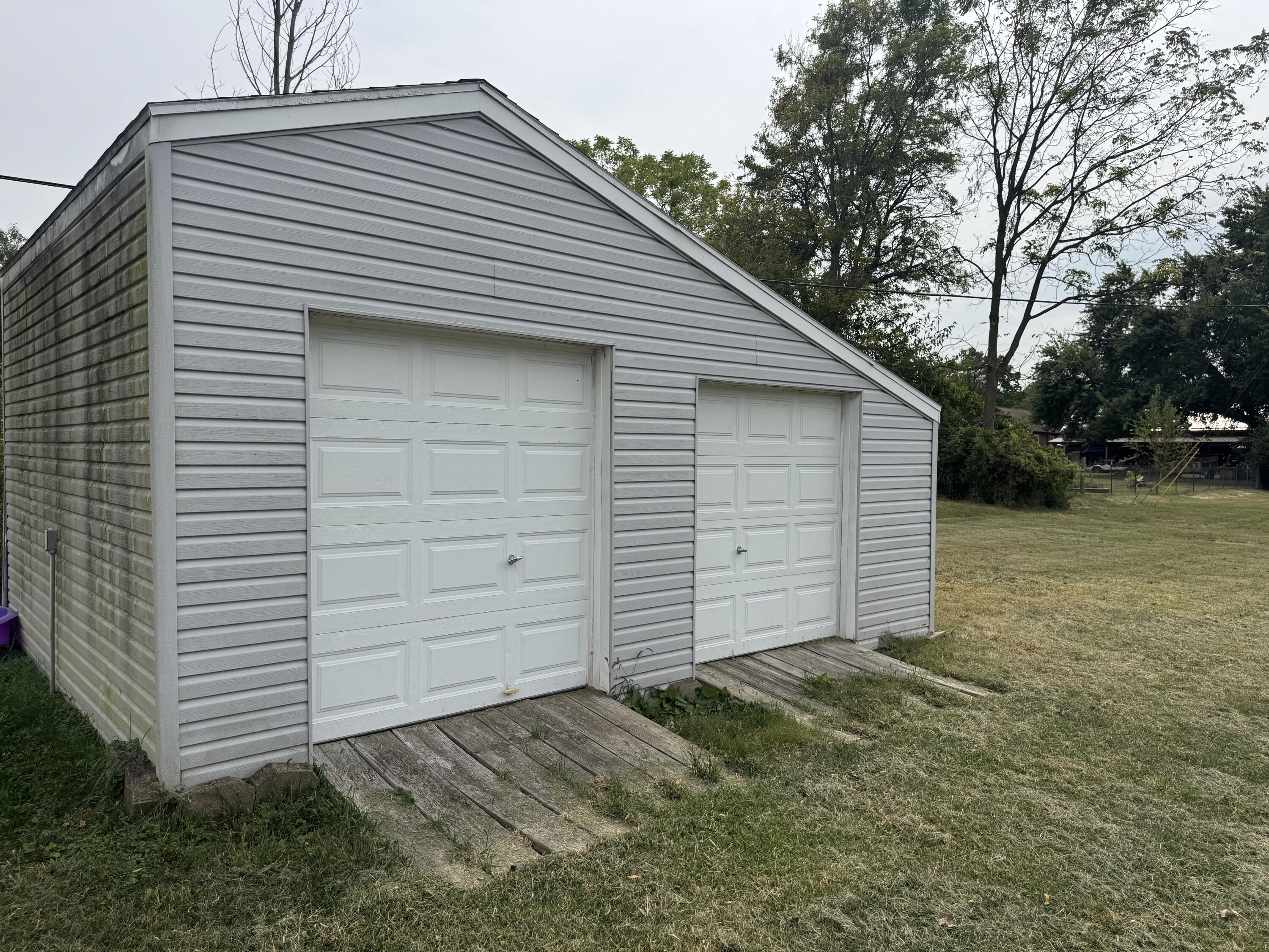 528 Geron Drive, Springfield, Ohio 45505