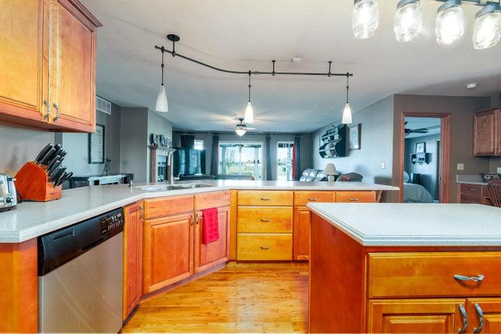 3425 Kropp Road, Grove City, Ohio 43123