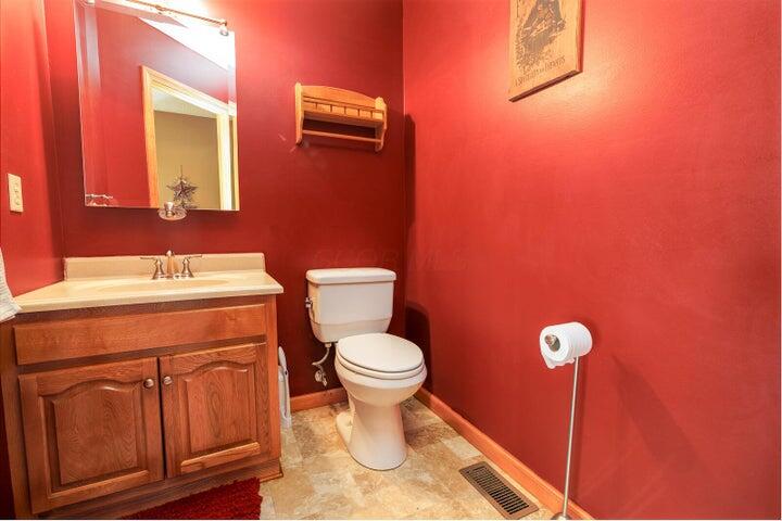 3425 Kropp Road, Grove City, Ohio 43123