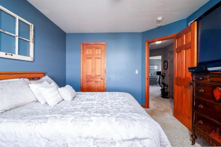 3425 Kropp Road, Grove City, Ohio 43123