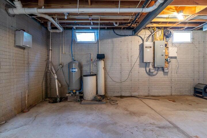 3425 Kropp Road, Grove City, Ohio 43123