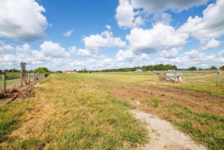 3425 Kropp Road, Grove City, Ohio 43123