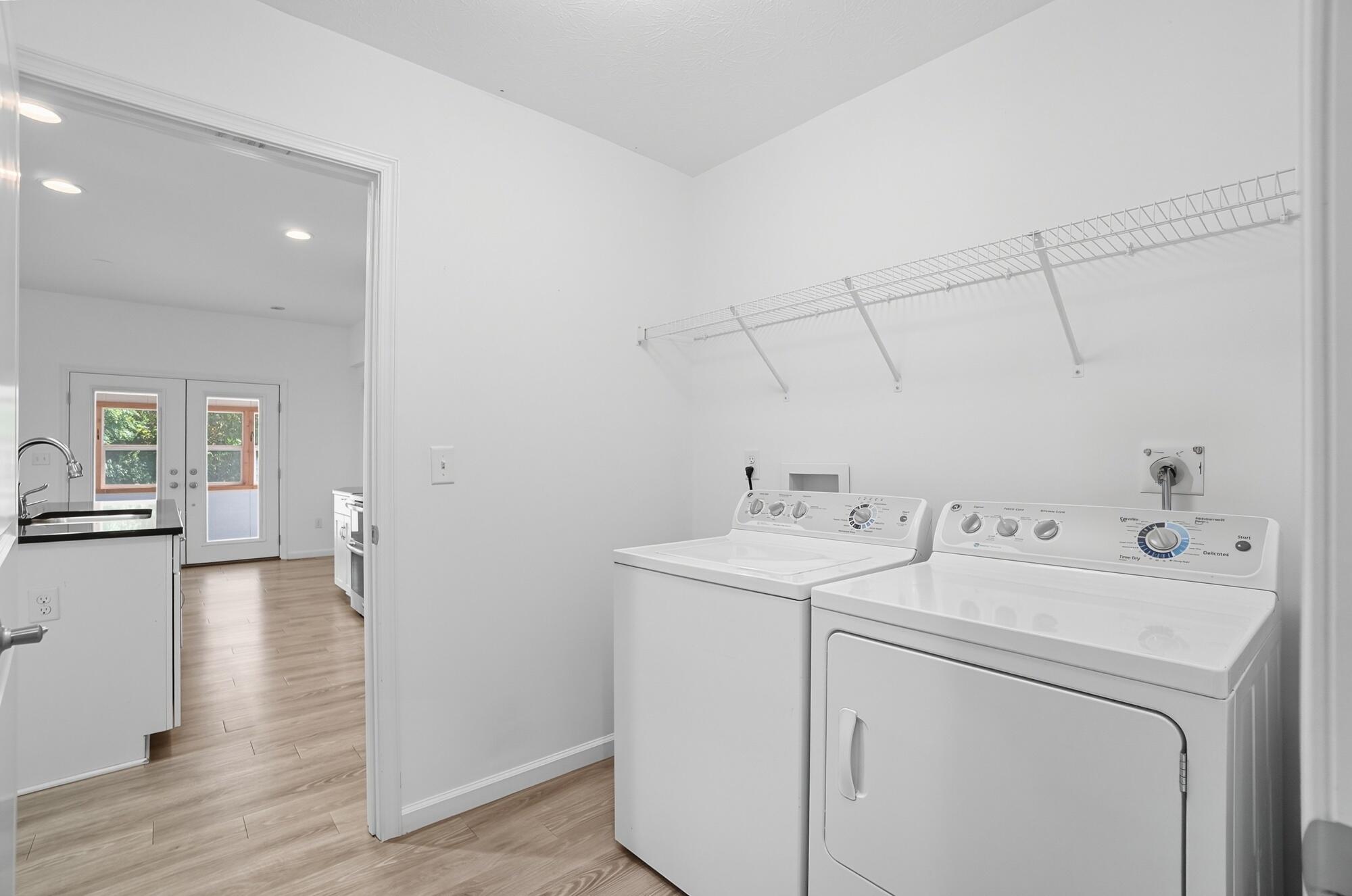 1932 Meadowsweet Drive, Lebanon, Ohio 45036