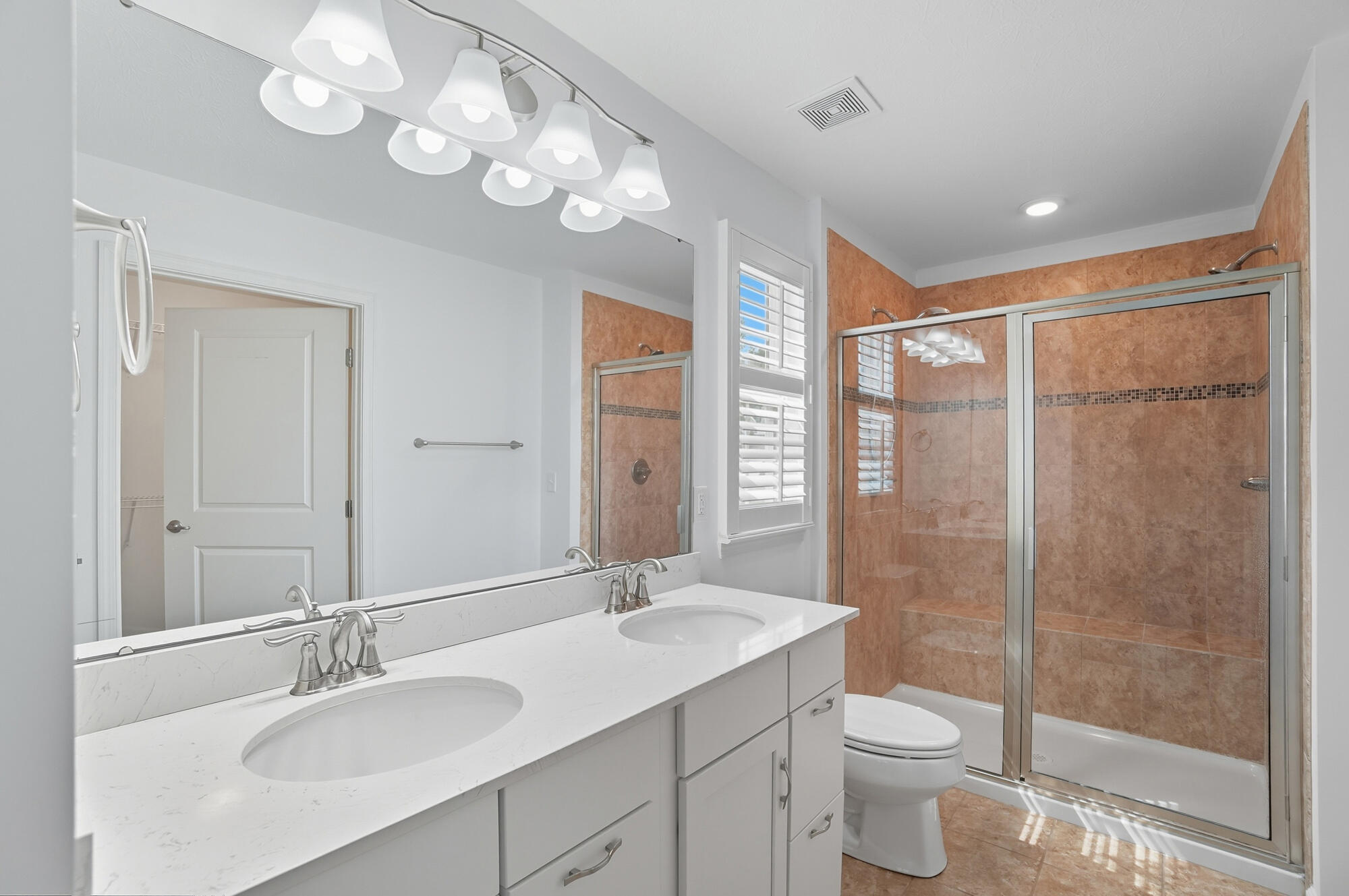 1932 Meadowsweet Drive, Lebanon, Ohio 45036