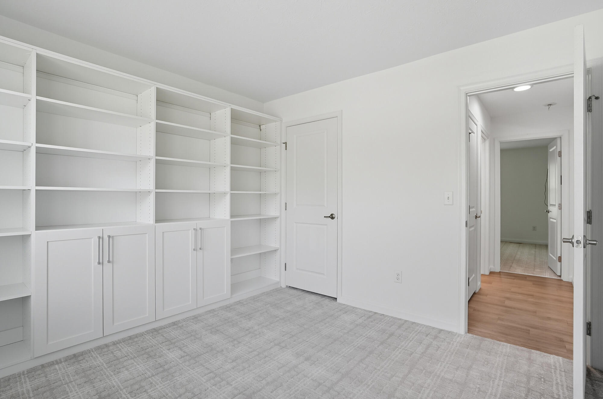 1932 Meadowsweet Drive, Lebanon, Ohio 45036