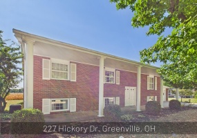 227 Hickory, Greenville, Ohio 45331, 3 Bedrooms Bedrooms, ,3 BathroomsBathrooms,Residential,For Sale,Hickory,1041525